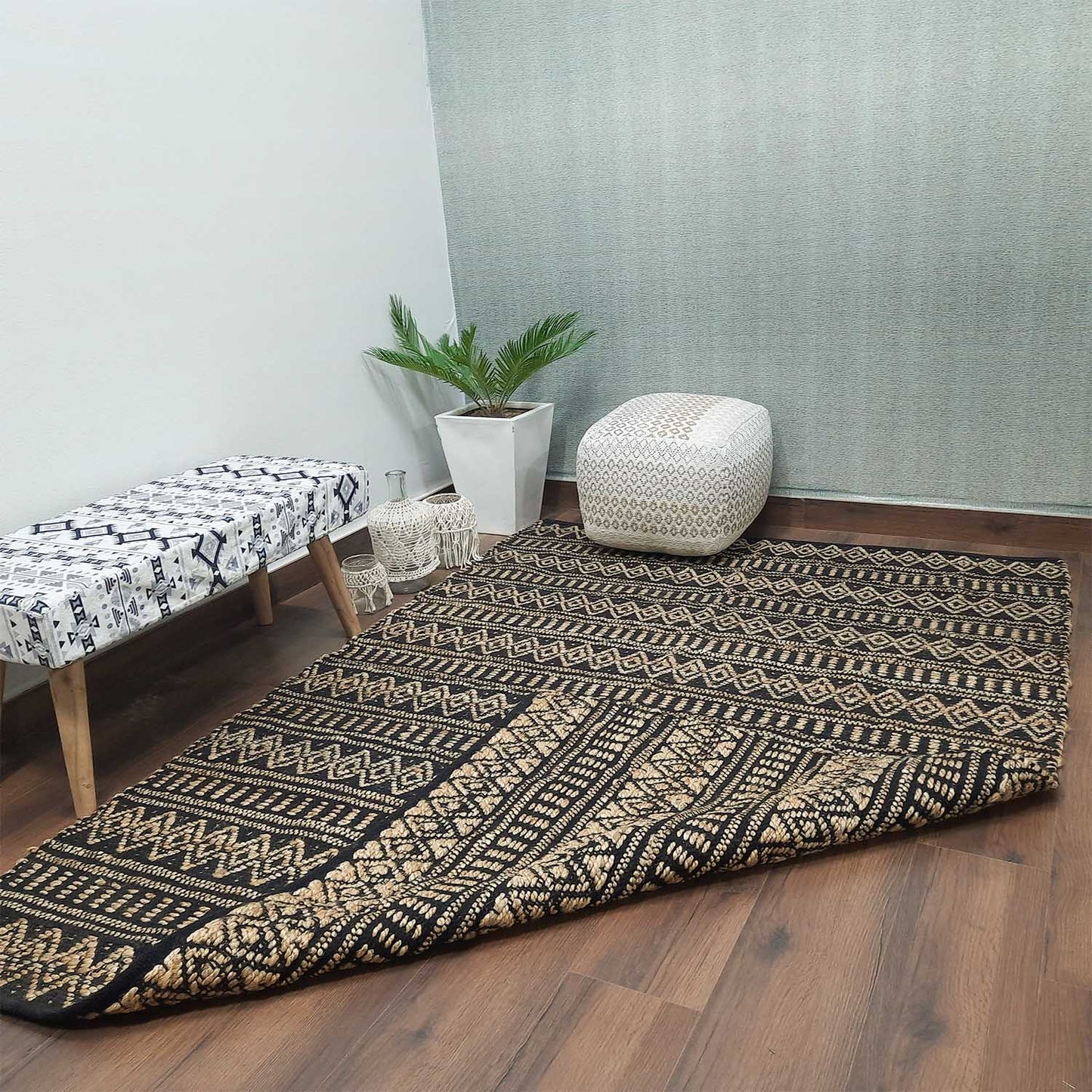 Avioni Home Eco Collection – Cotton & Jute Handwoven Diamond And Linear Pattern Carpet