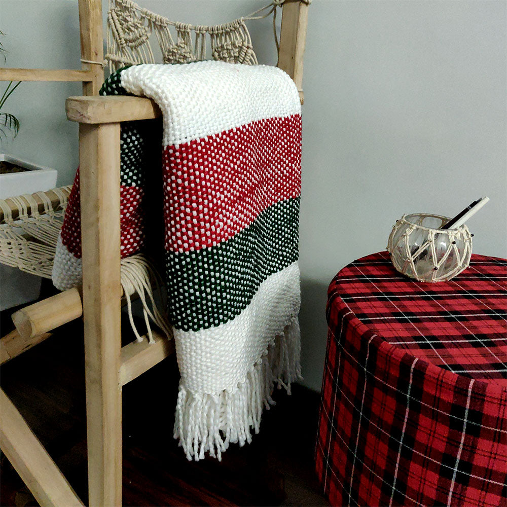 Avioni Sofa Throws/Blankets Super Soft Acrylic Handloom Weaved Red Green (Aura Collection)-127×152 cm (50 x 60 Inch)