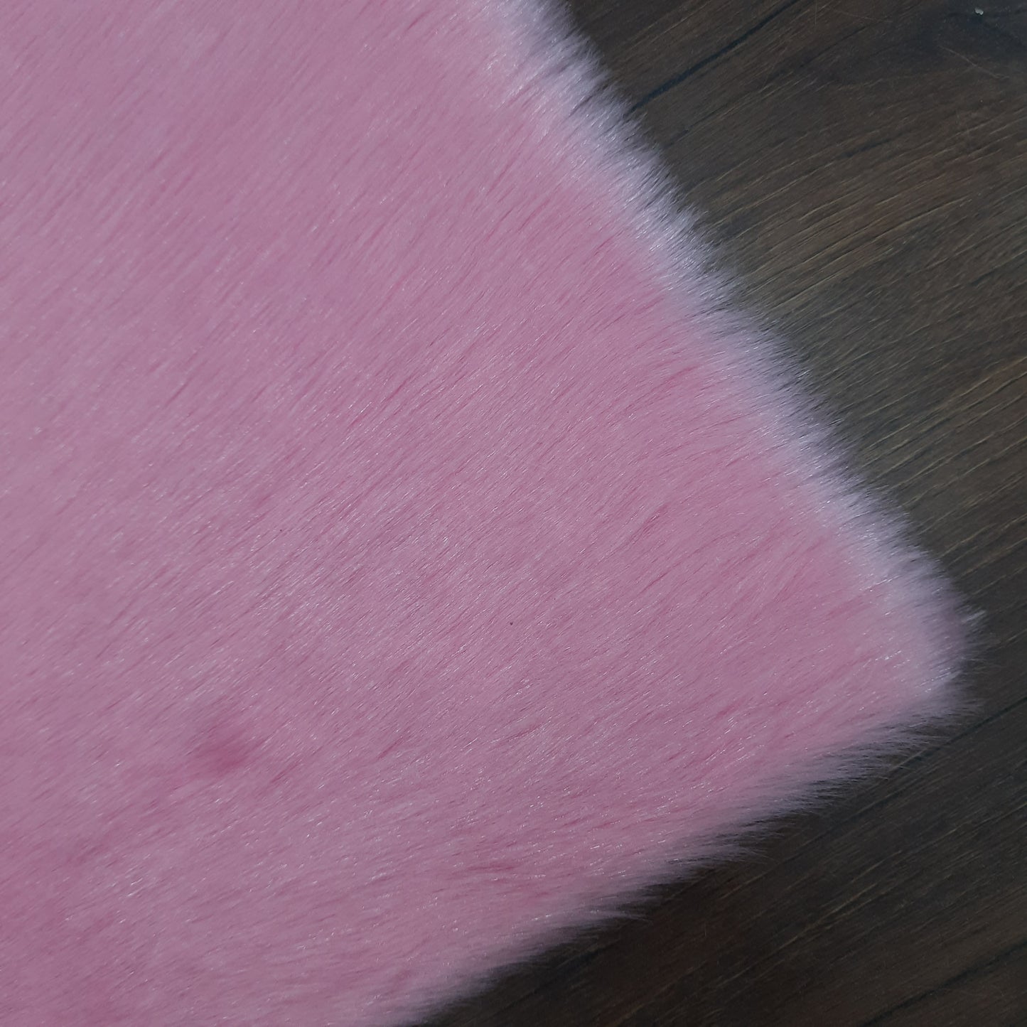 Avioni Ultra Soft Cozy Fluffy Faux Fur Rug –Pink Color- Easily Hand Washable – Bedside/Hallway/Pooja Room- 60X150cm