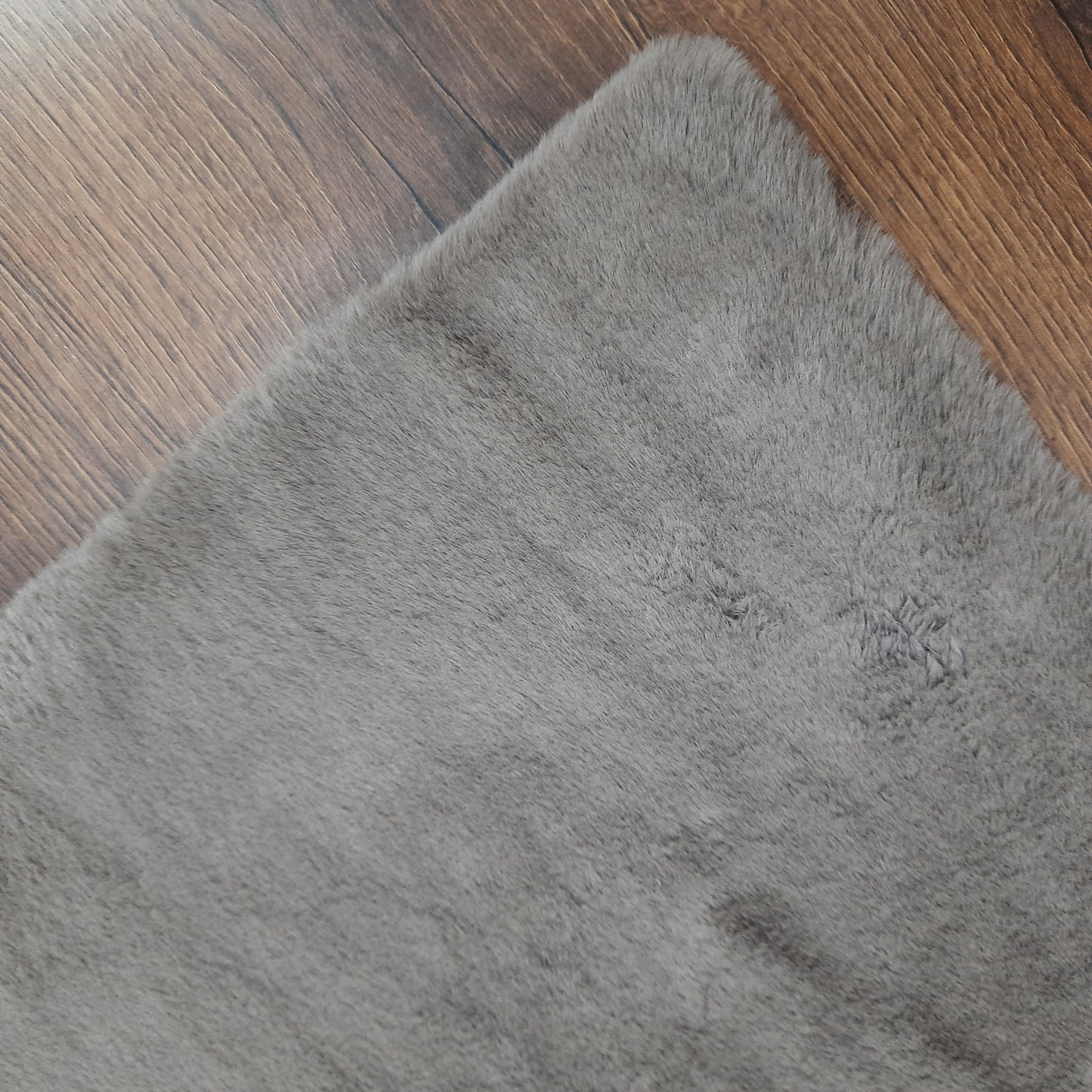 Avioni Ultra Soft Cozy Fluffy Soft Heavy Rabbit Grey Fur Rug –Grey- Easily Hand Washable – Bedside/Hallway/Pooja Room- 60X150cm