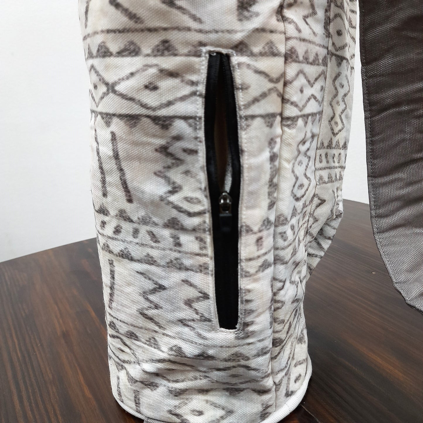 Avioni Yoga Mat Canvas Bag, Full Easy Access Zip Cover & Multi Functional Storage Pockets /68 cm x 50cm (~27″ x 20″)