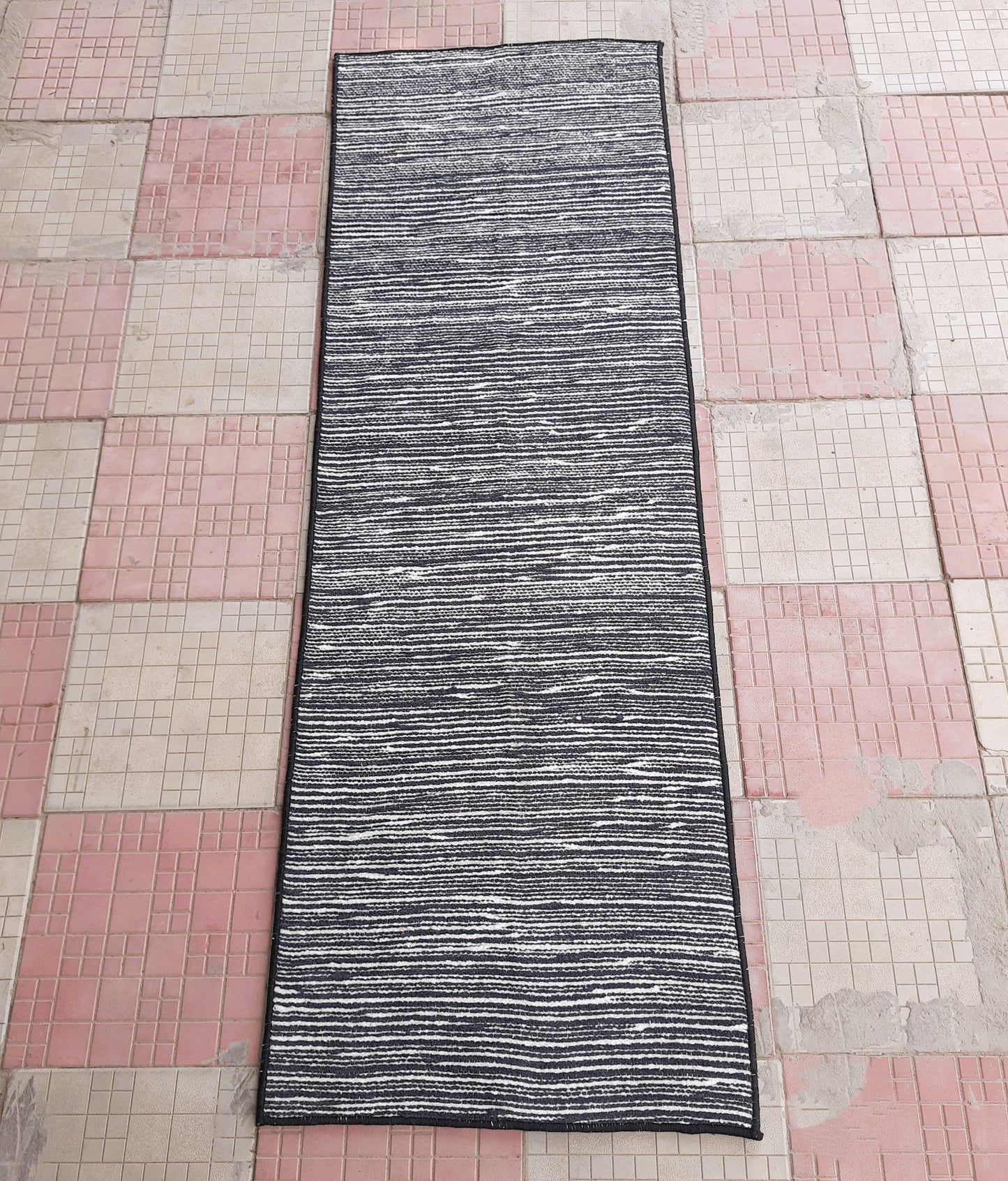 Avioni Luxury Soft Premium Chenille Stripe-Grey & Black-Yoga Mat 60cm x 180cm (~2×5.5 Feet)