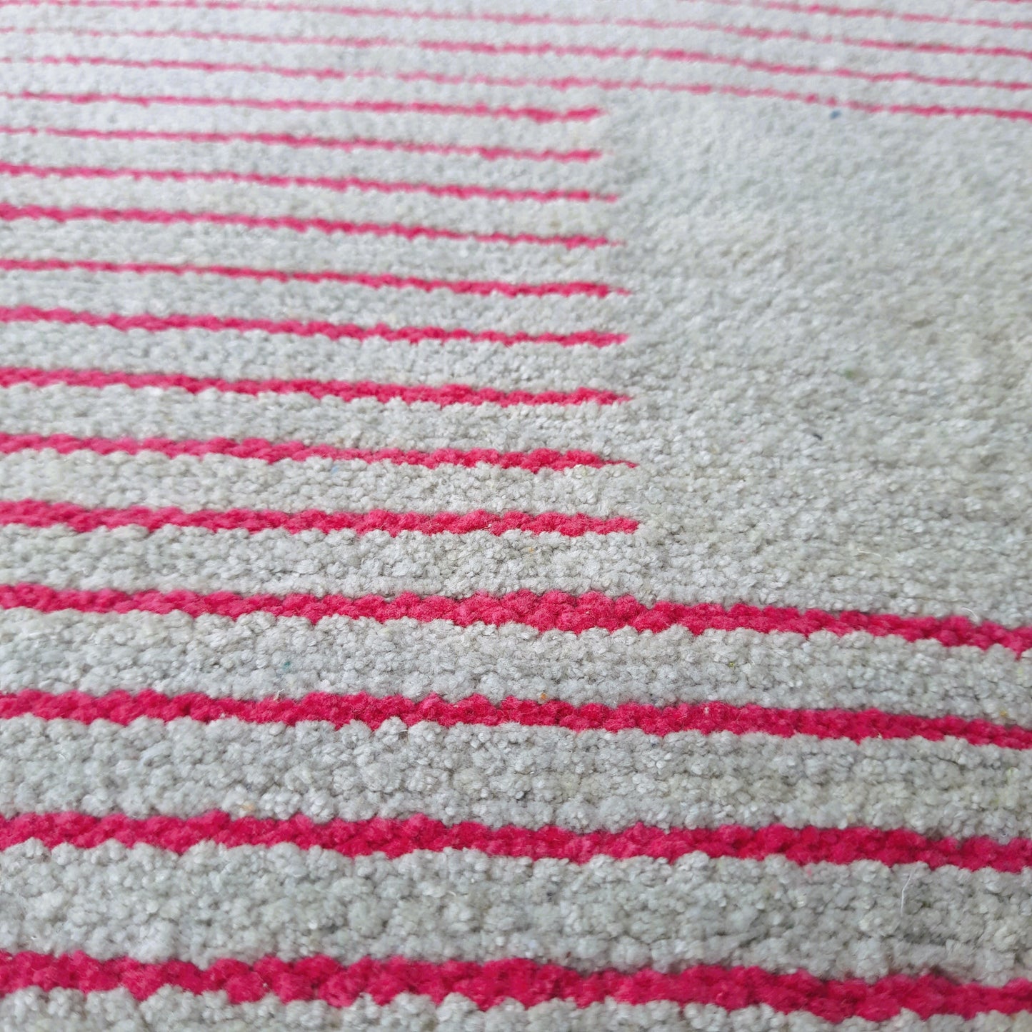 Avioni Luxury Soft Premium Chenille Stripe-Pink & White-Yoga Mat 60cm x 180cm (~2×5.5 Feet)