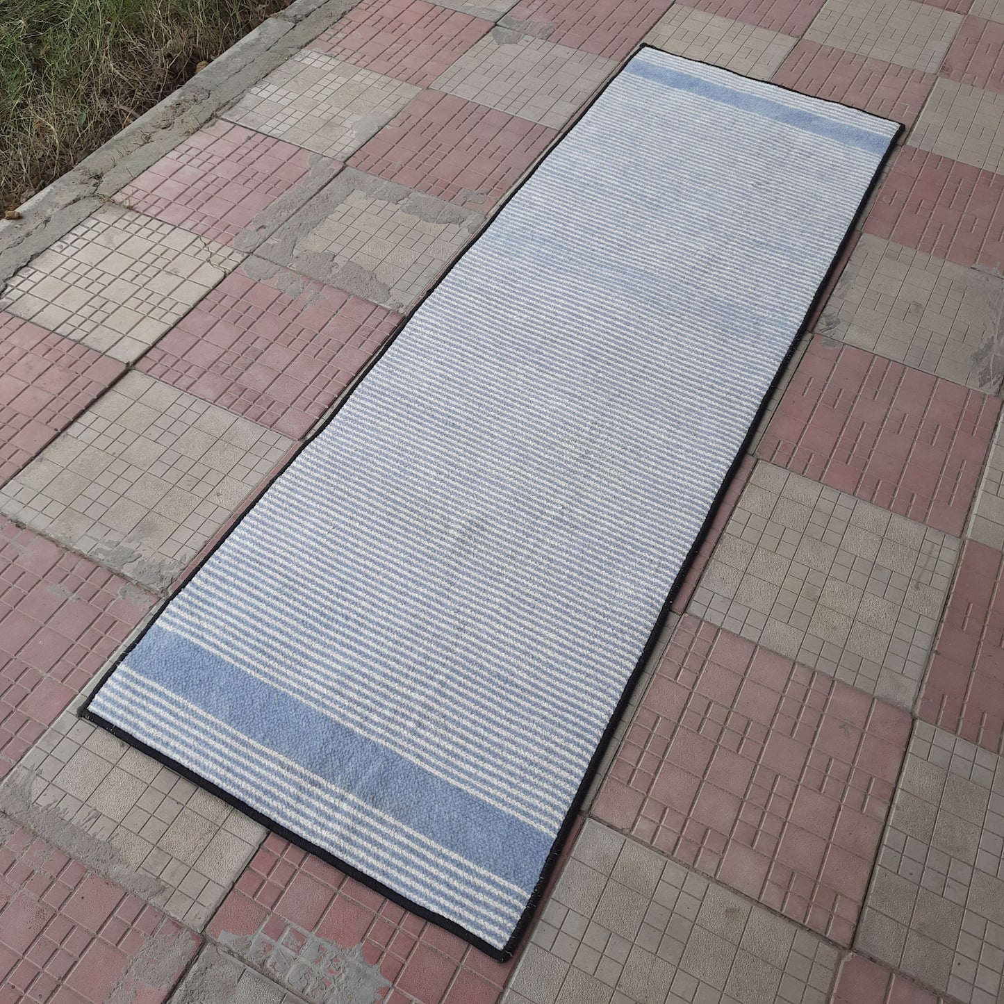 Avioni Luxury Soft Premium Chenille Stripe-light blue & White-Yoga Mat 60cm x 180cm (~2×5.5 Feet)