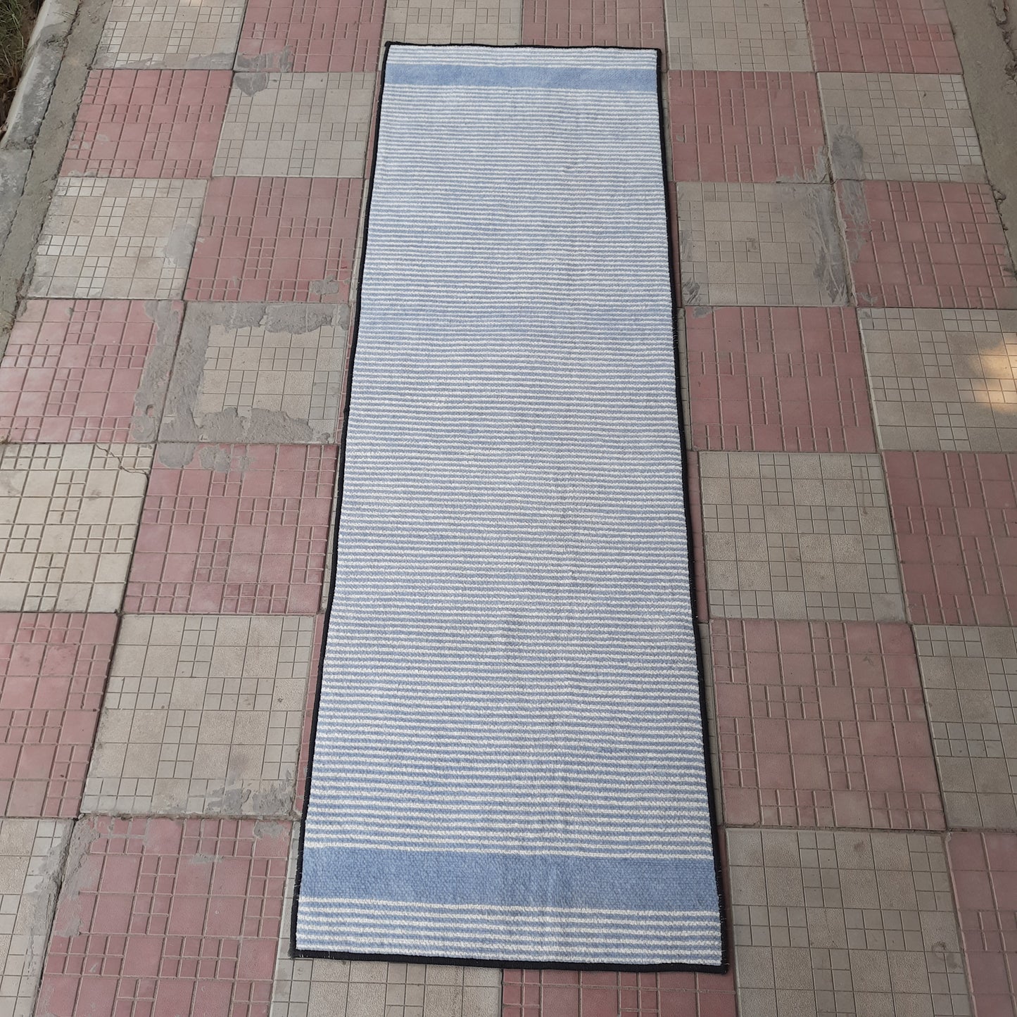 Avioni Luxury Soft Premium Chenille Stripe-light blue & White-Yoga Mat 60cm x 180cm (~2×5.5 Feet)