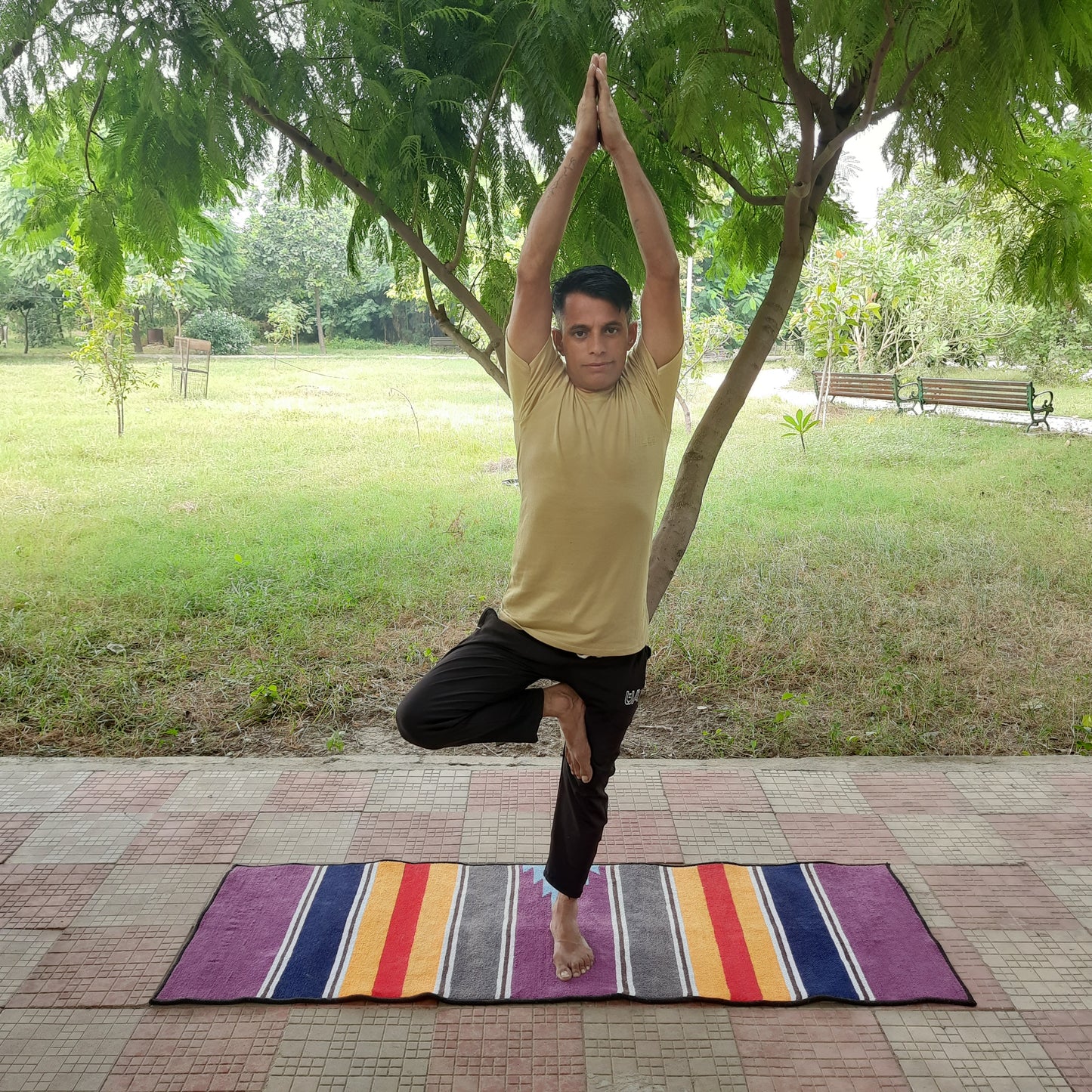Avioni Luxury Soft Premium 100% Chenille Multi Color Yoga Mat 60cm x 200cm (~2×6Feet)