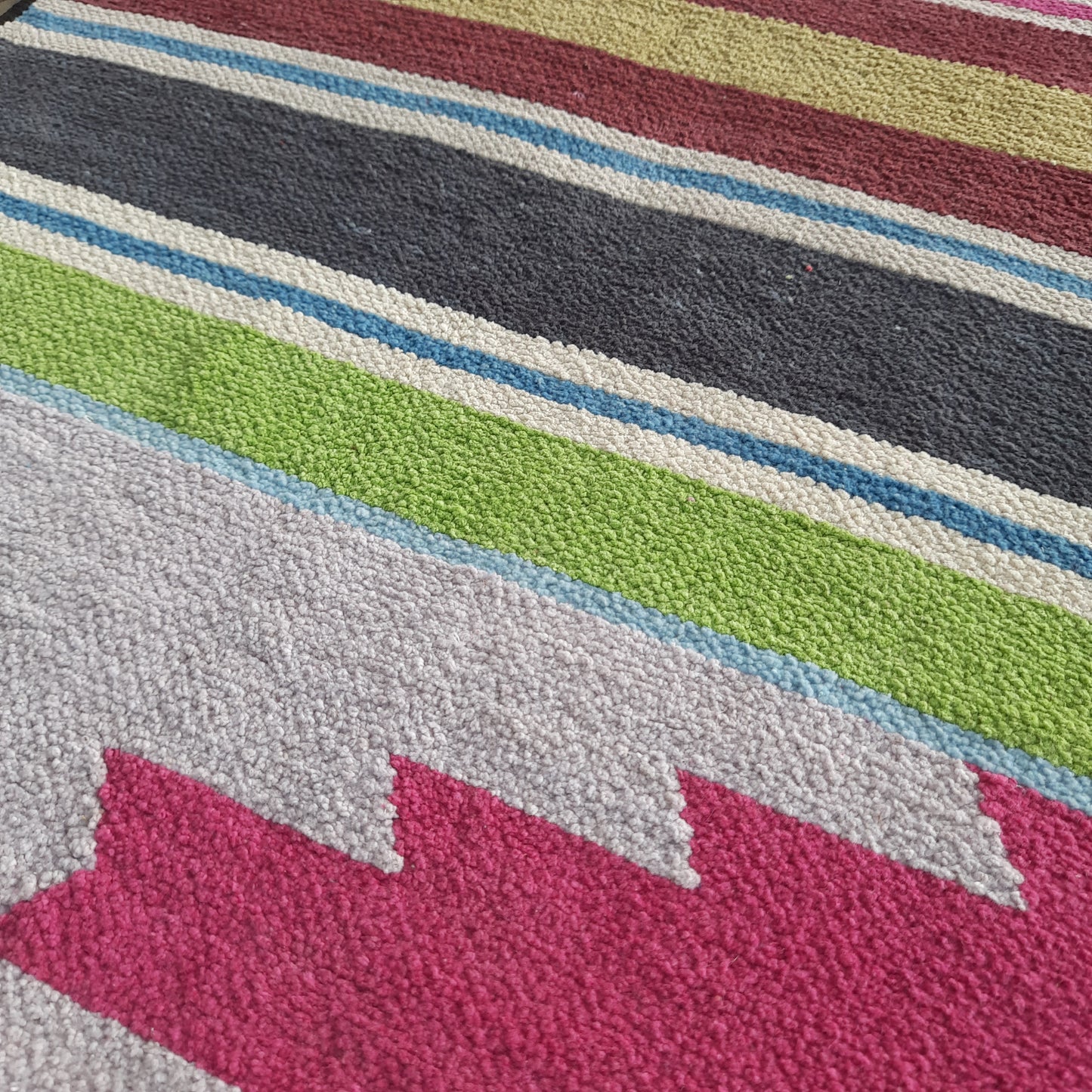 Avioni Luxury Soft Premium 100% Chenille Multi Color Yoga Mat 60cm x 200cm (~2×6Feet)