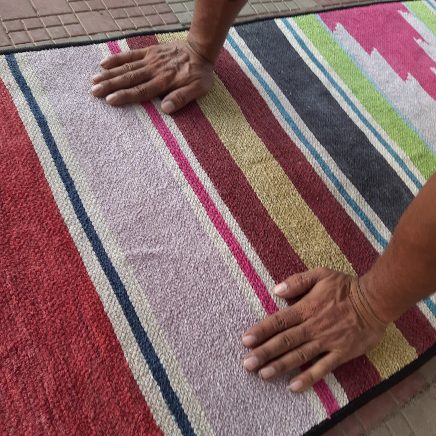 Avioni Luxury Soft Premium 100% Chenille Multi Color Yoga Mat 60cm x 200cm (~2×6Feet)