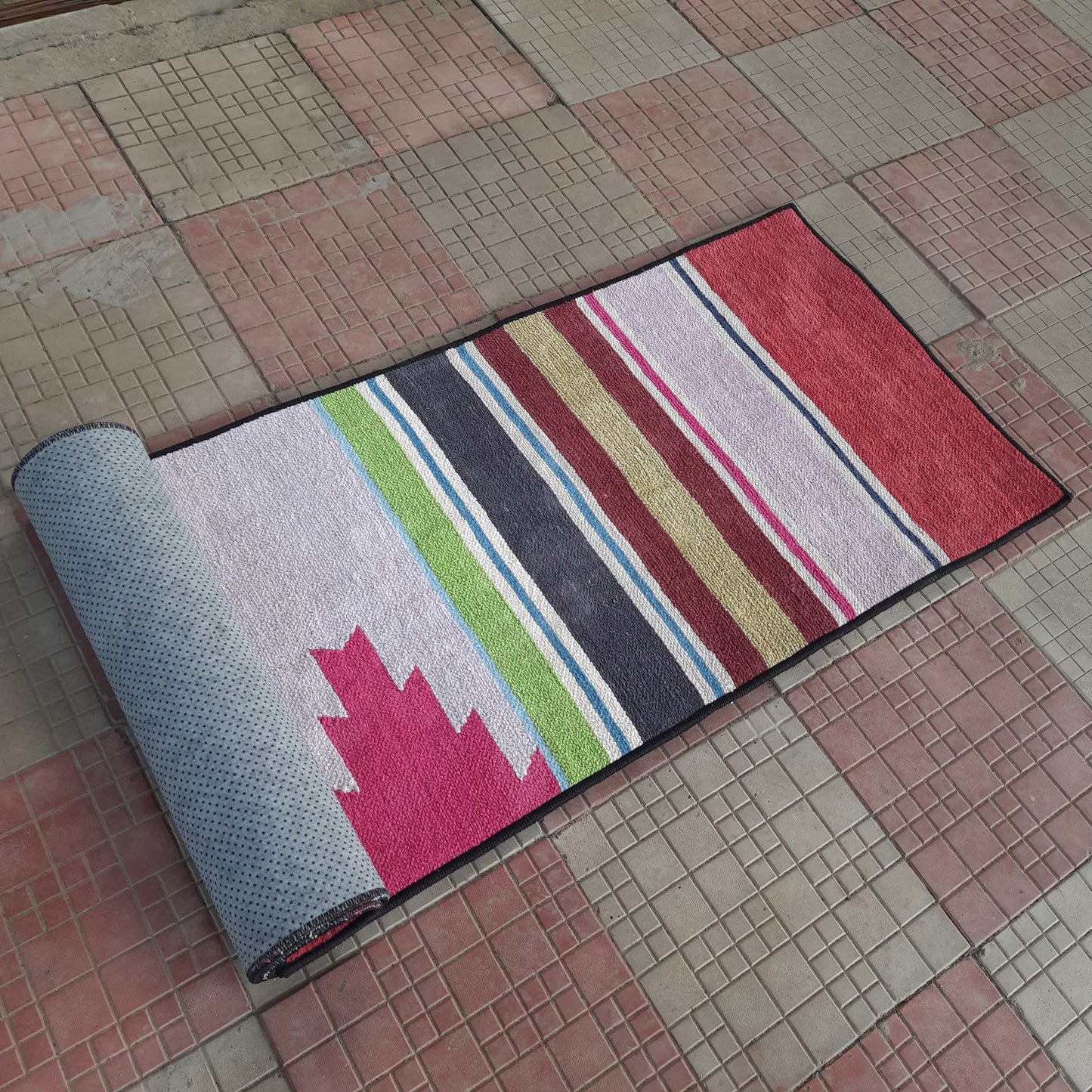 Avioni Luxury Soft Premium 100% Chenille Multi Color Yoga Mat 60cm x 200cm (~2×6Feet)