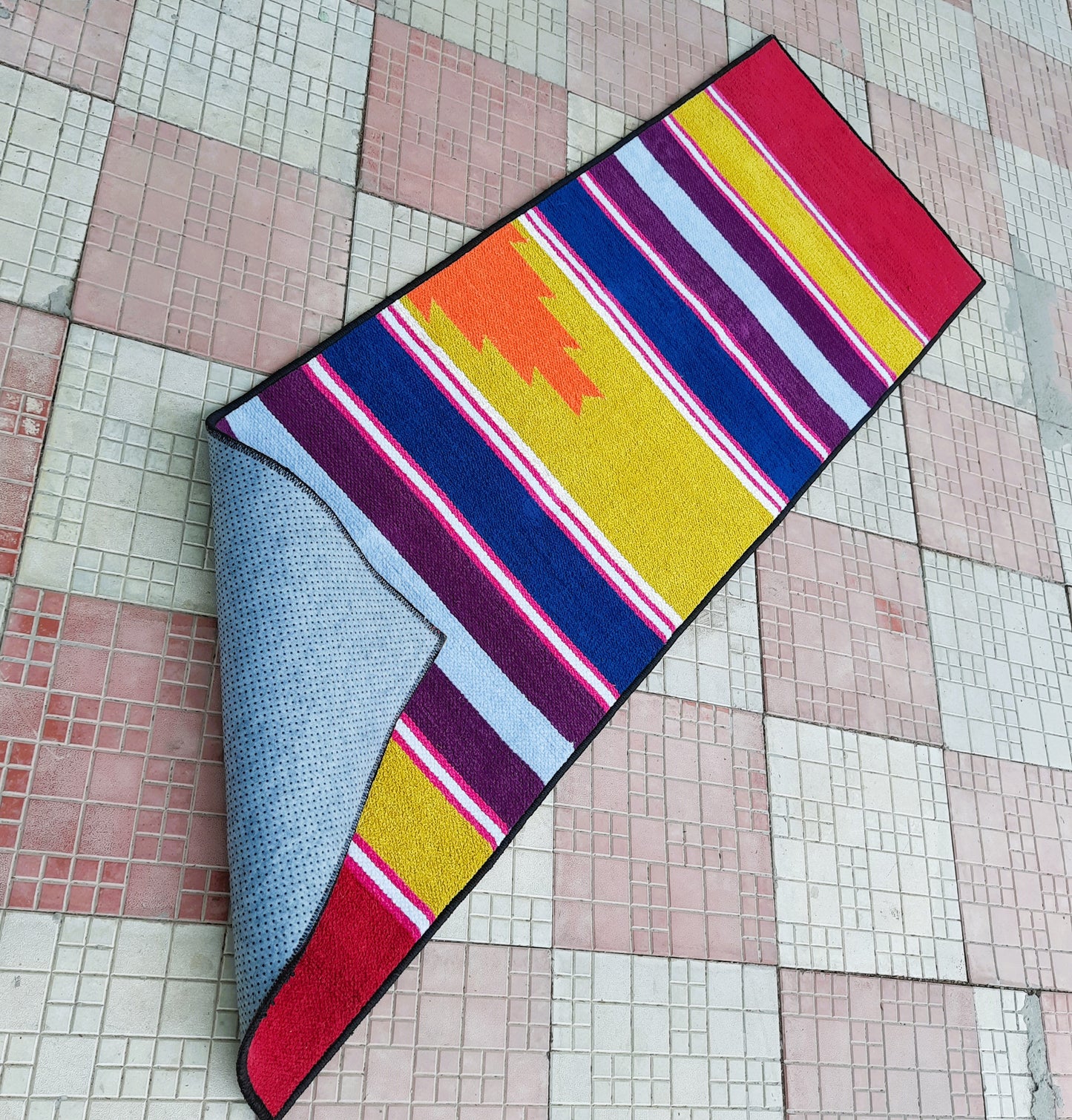 Avioni Luxury Soft Premium 100% Chenille Multi Color Yoga Mat 60cm x 200cm (~2×6Feet)