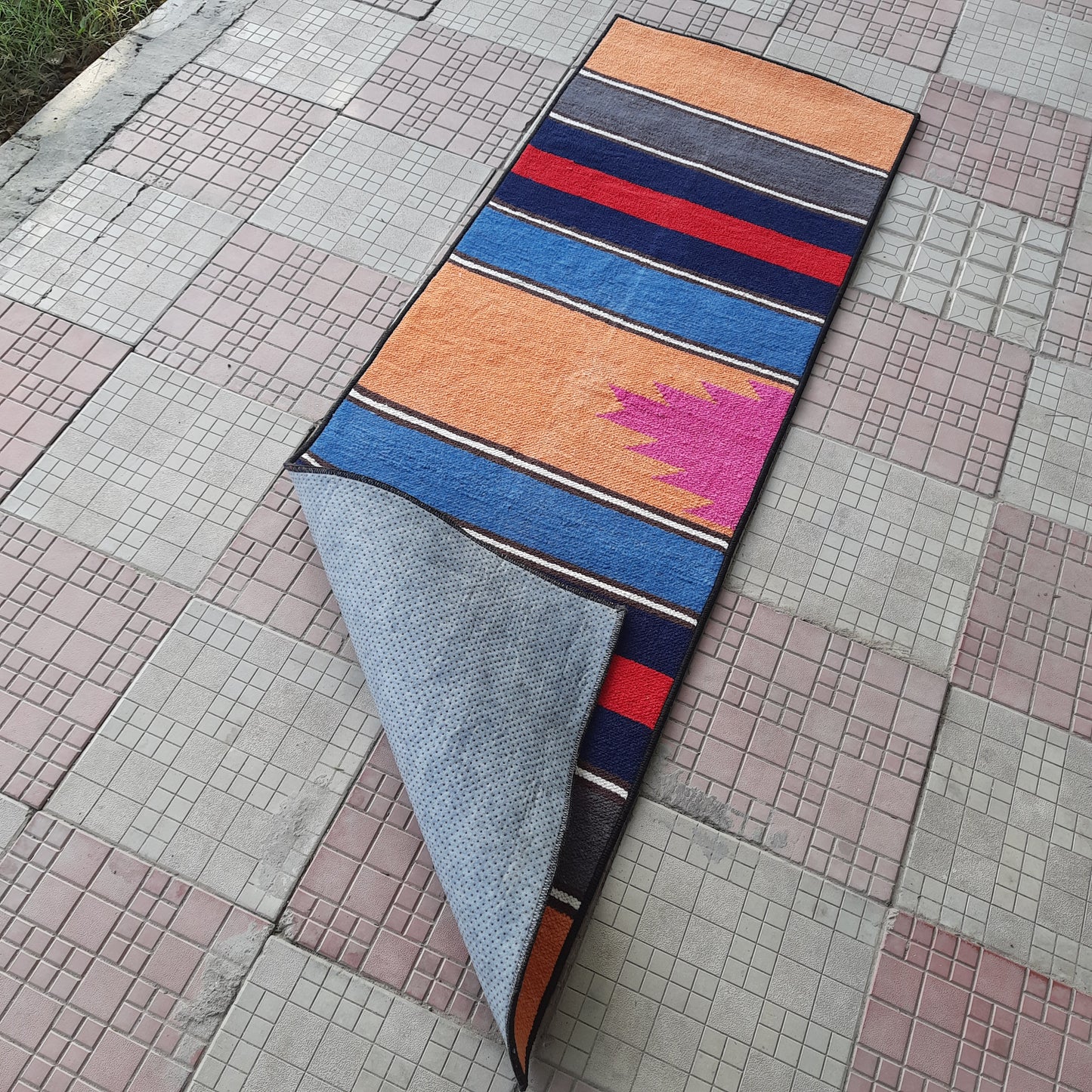 Avioni Luxury Soft Premium 100% Chenille Multi Color Yoga Mat 60cm x 200cm (~2×6Feet)