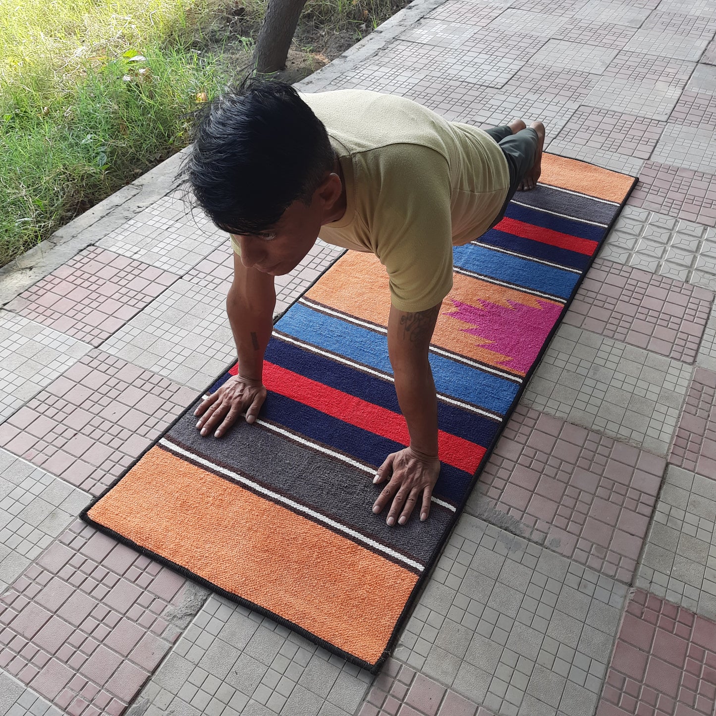 Avioni Luxury Soft Premium 100% Chenille Multi Color Yoga Mat 60cm x 200cm (~2×6Feet)
