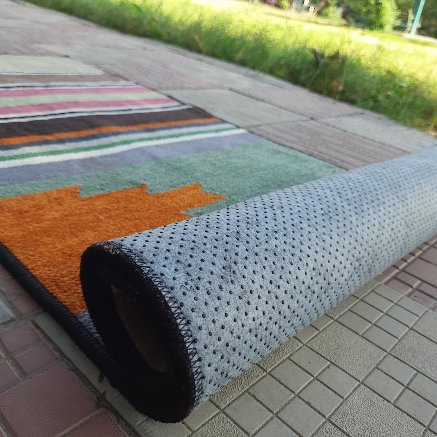 Avioni Luxury Soft Premium 100% Chenille Multi Color Yoga Mat 60cm x 180cm (~2×6Feet)