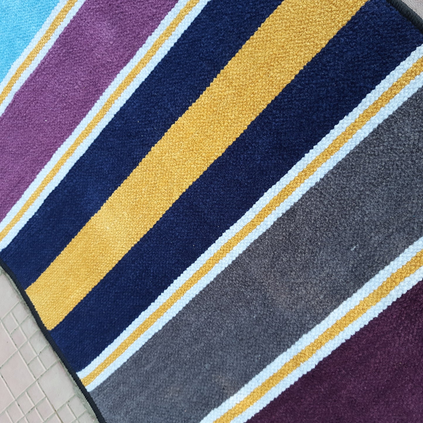 Avioni Luxury Soft Premium 100% Chenille Multi Color Yoga Mat 60cm x 200cm (~2×6Feet)