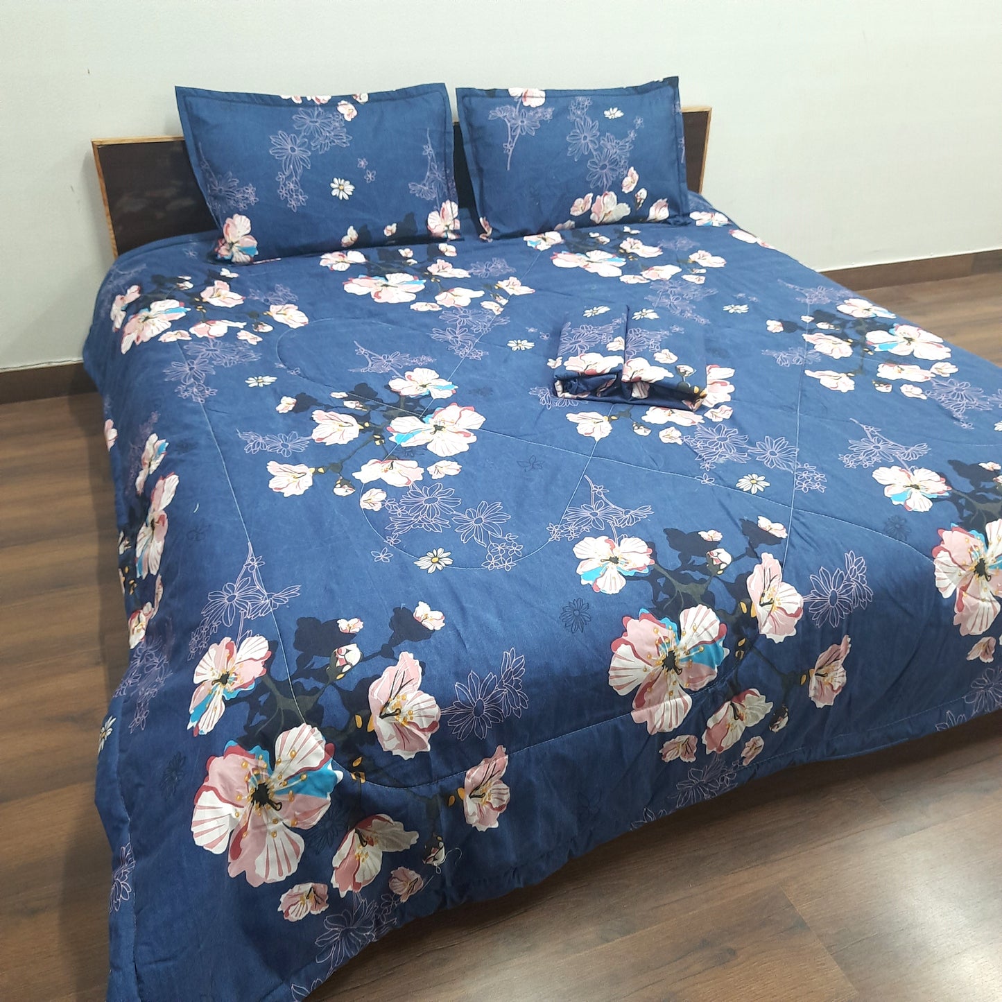 Save big on our AvioniHome Lavanya Bedding Bundle |1 Double Bed Comforter, 1 Double Bed Sheet, and 2 Pillow Covers Combo - Set of 4