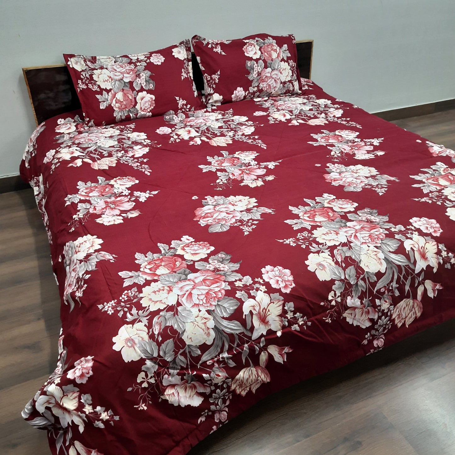Save big on our AvioniHome Lavanya Bedding Bundle |1 Double Bed Comforter, 1 Double Bed Sheet, and 2 Pillow Covers Combo - Set of 4