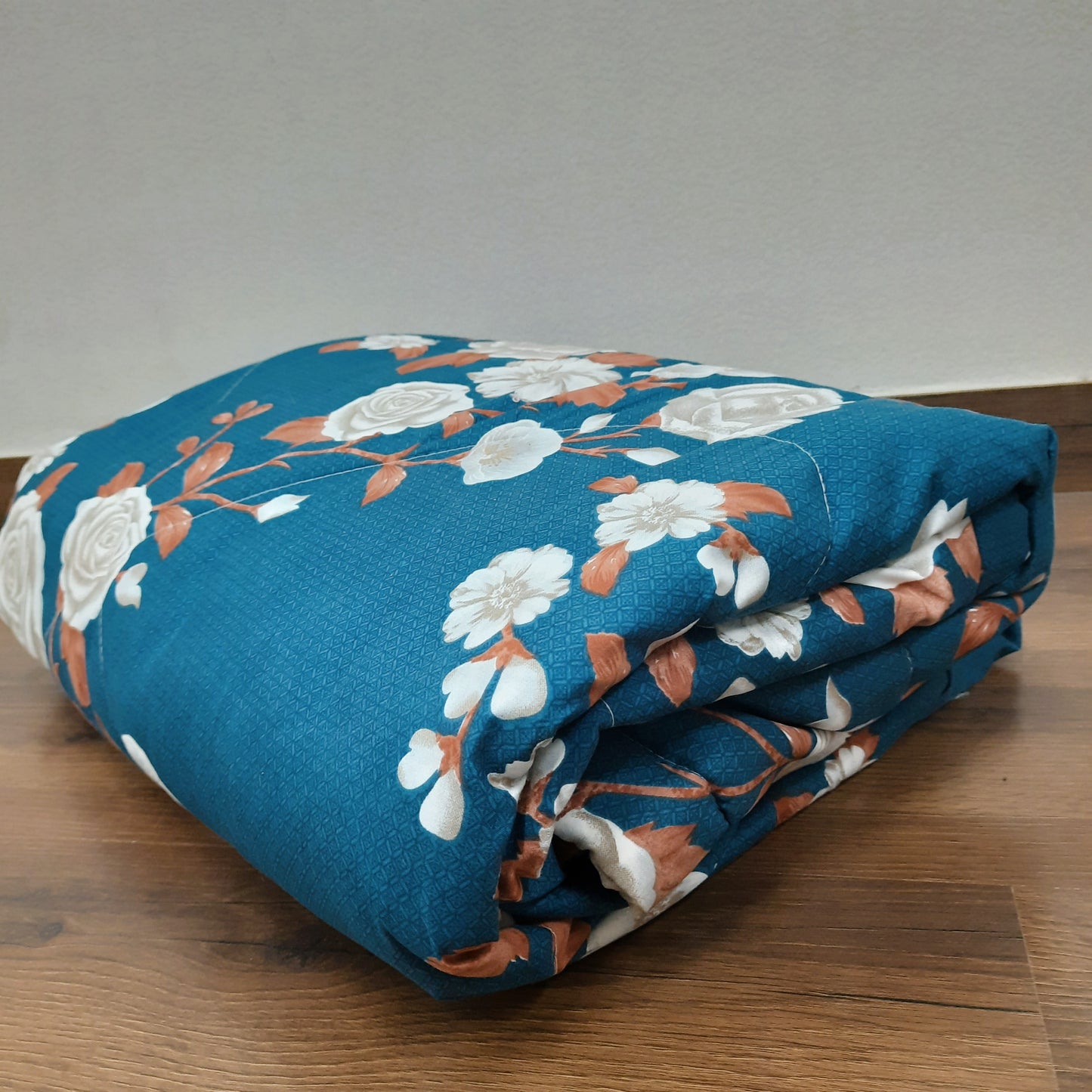 Save big on our AvioniHome Lavanya Bedding Bundle |1 Double Bed Comforter, 1 Double Bed Sheet, and 2 Pillow Covers Combo - Set of 4