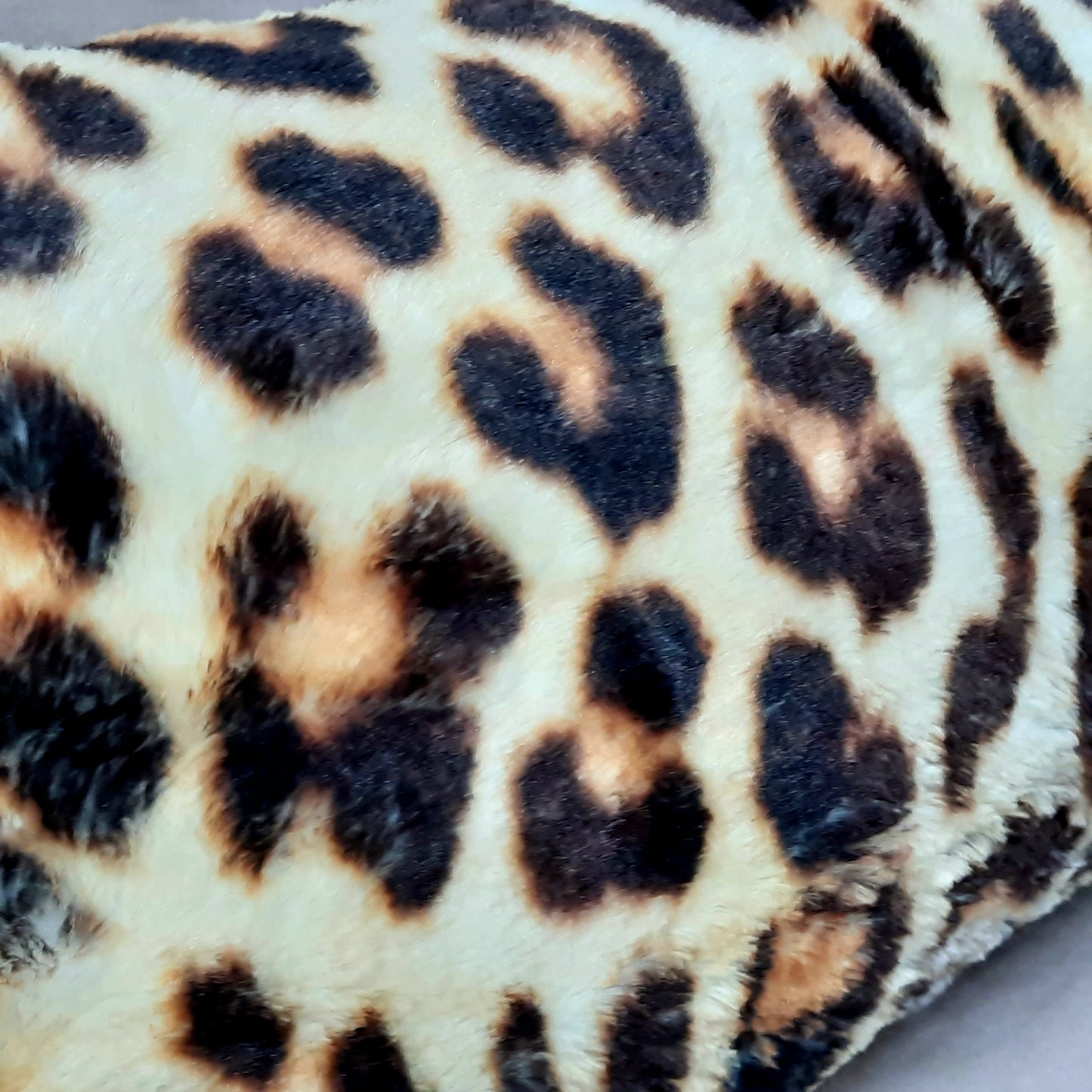 Avioni Soft Fluffy Plush Faux Fur CozyChic Cuddle Pillow| Animal Print| 40 x 13 inches (100 x 33 cms)
