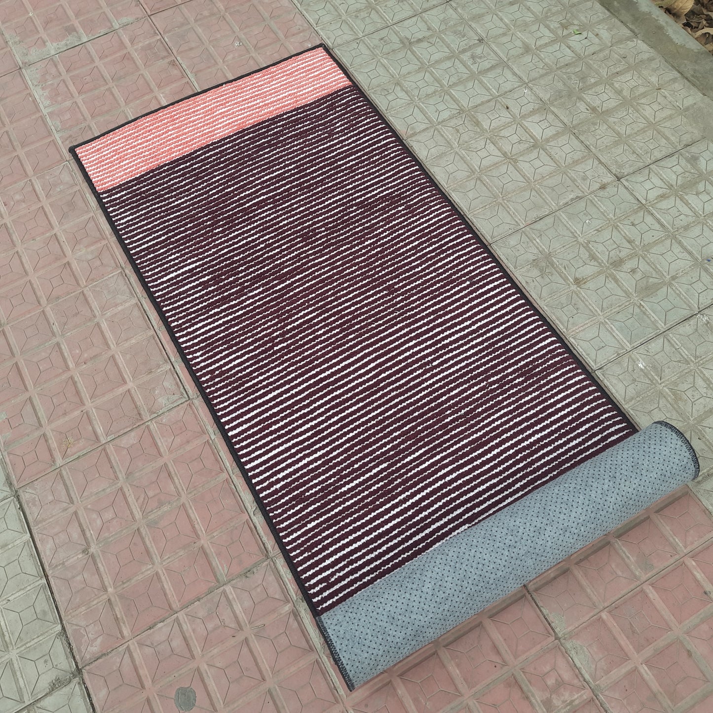 Avioni Luxury Soft Premium Chenille Stripe -Purple & Pink- Yoga Mat 60cm x 180cm (~2×5.5 Feet)