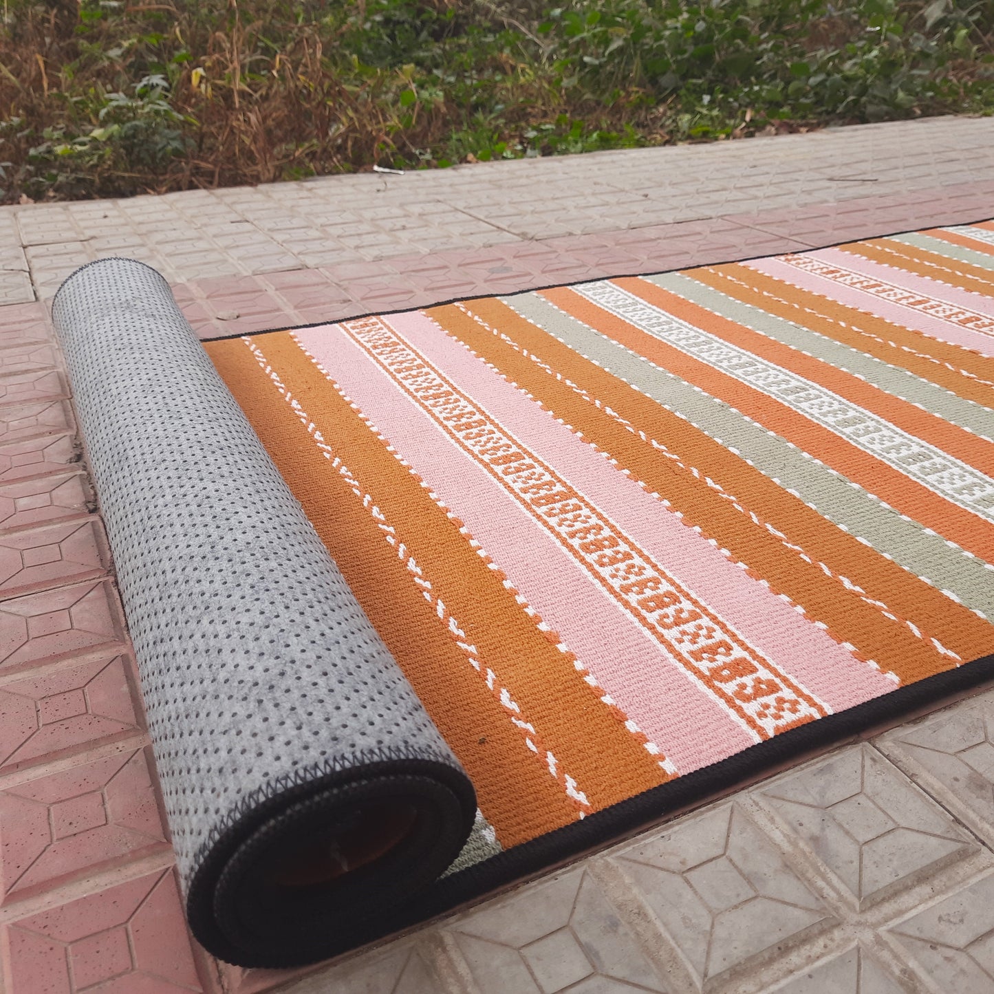 Avioni Handloom Ethnic Weave 100% Cotton Multi Color Yoga Mat 69cm x 212cm (~2.3×7Feet)