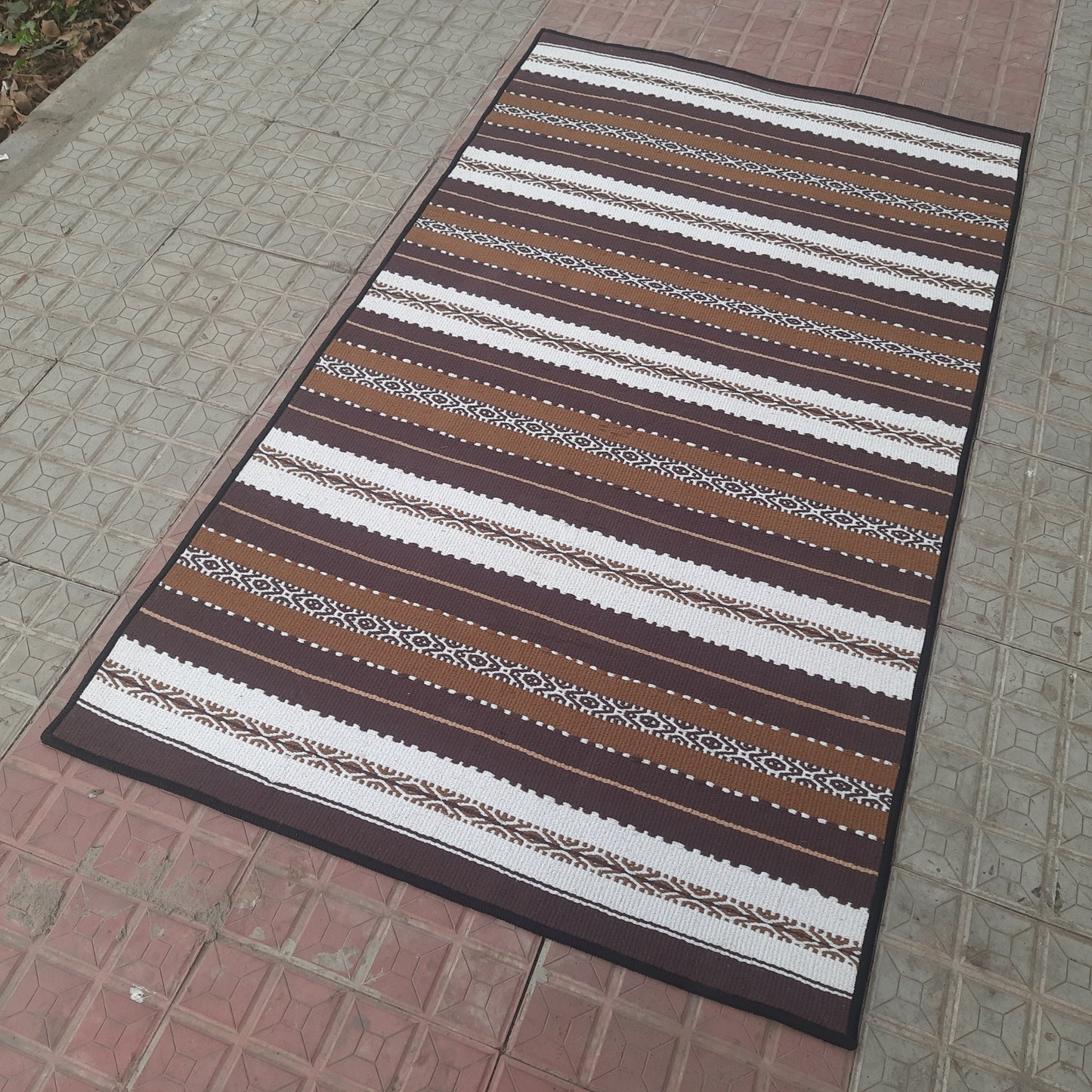 Avioni Luxury Soft Premium 100% Cotton Yoga Dhurry 87cm x 145cm (~3 feet x 5 feet)