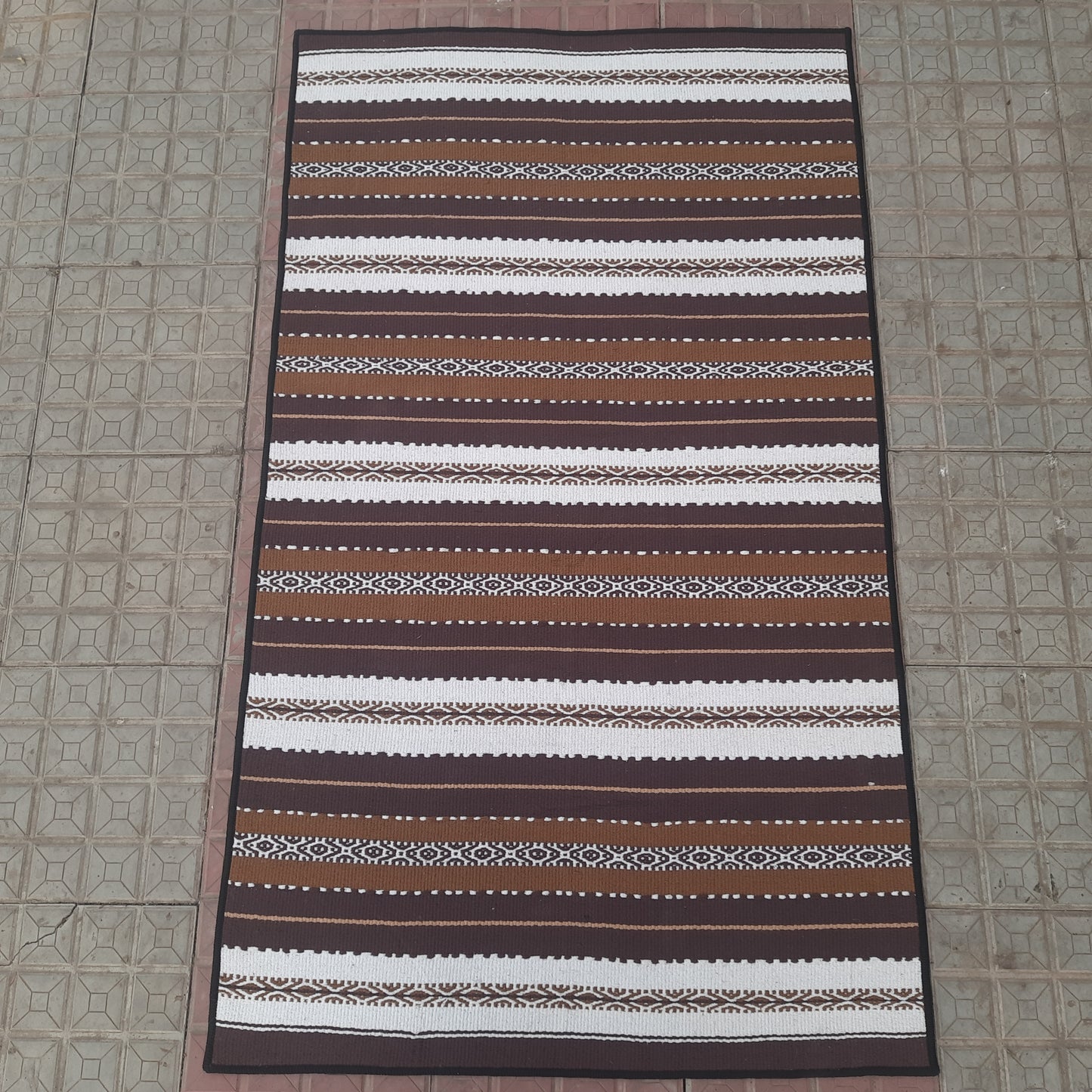 Avioni Luxury Soft Premium 100% Cotton Yoga Dhurry 87cm x 145cm (~3 feet x 5 feet)