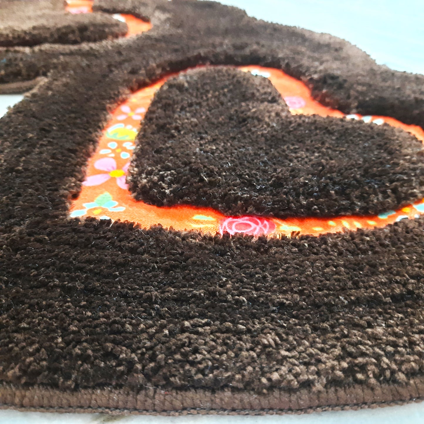 Avioni Home| Twinheart Floormat Collection | Soft Shaggy Dual Heart Shape Floor Mat /Door Mat | Dark Coffee | Fluffy & 10mm Thick Mat | 45 x 75 CM