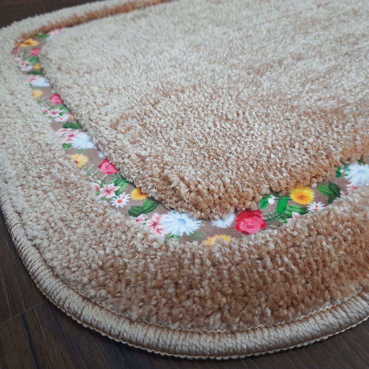 Avioni Home| Rectangle Large Floormat Collection | Soft Shaggy Rectangle Shape Floor Mat /Door Mat | Beige | Fluffy & 10mm Thick Mat | 45 x 75 CM