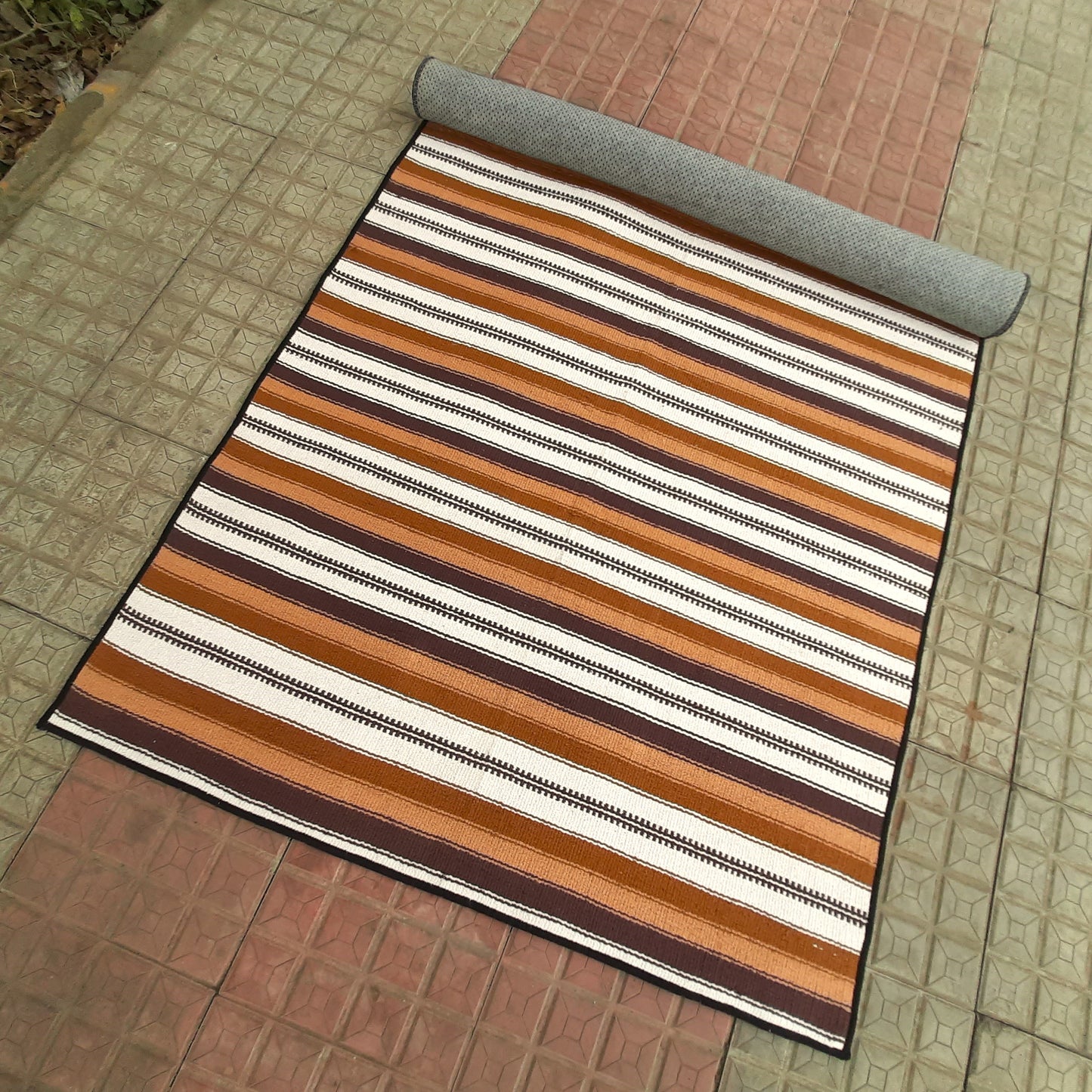 Avioni Luxury Soft Premium 100% Cotton Anti Slip Large Size Yoga Mat In Multi Color 112cm x 187cm (~4 feet x 6 feet)