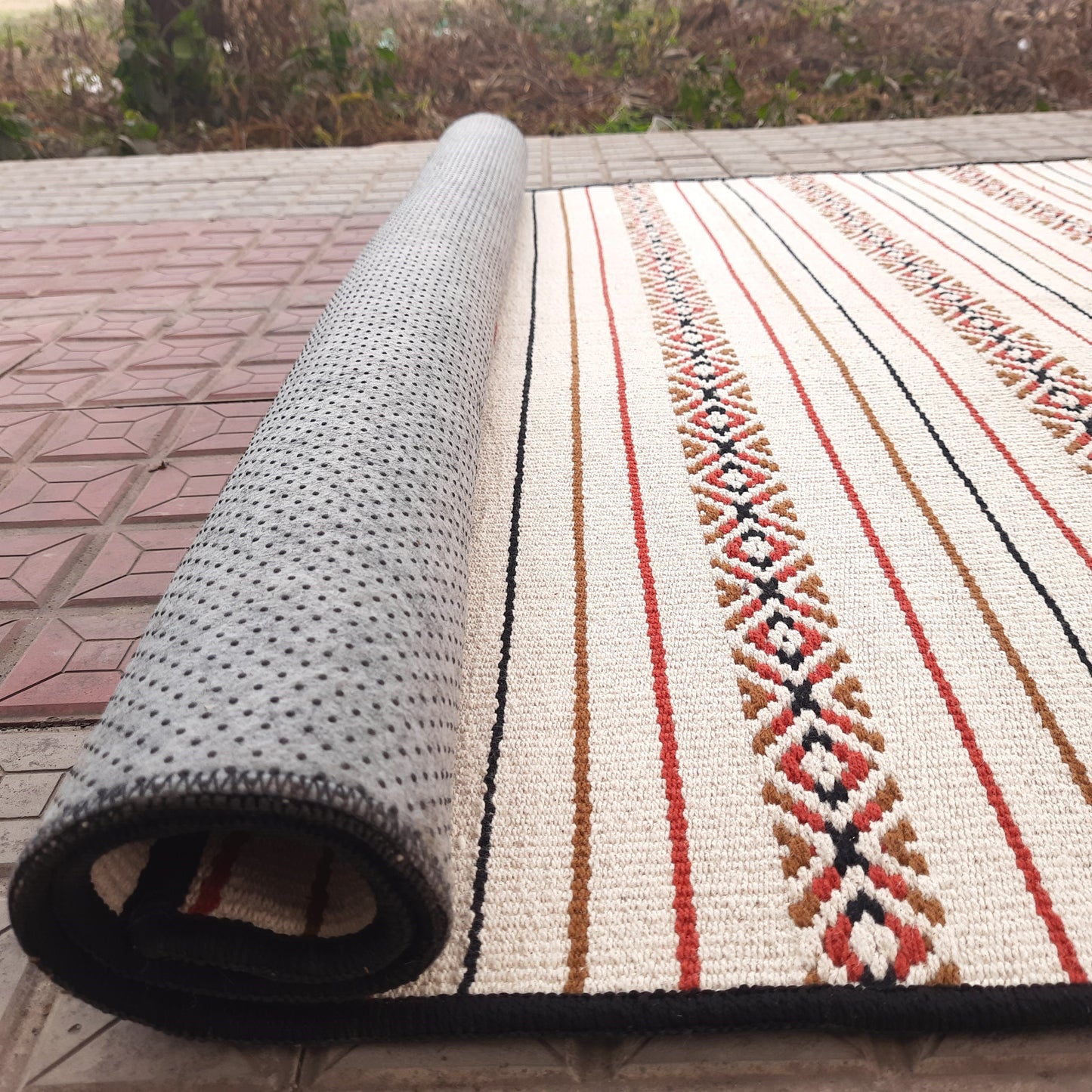 Avioni Luxury Soft Premium 100% Cotton Anti Slip Large Size Yoga Mat In Multi Color 112cm x 178cm (~4 feet x 6 feet)