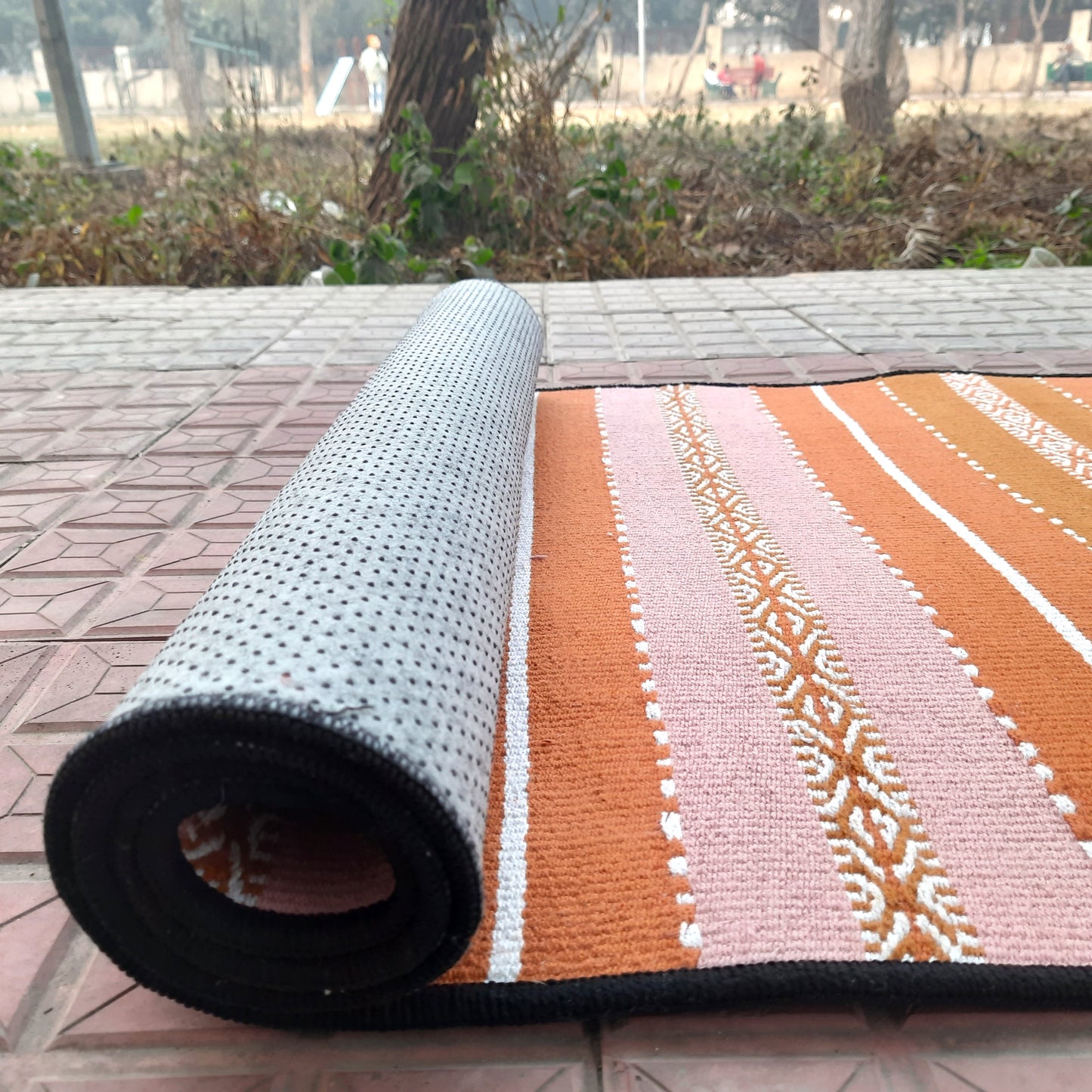 Avioni Luxury Ethnic Handloom 100% Cotton Anti Slip Multi Color Yoga Mat 70cm x 213cm (~2.5×7Feet)