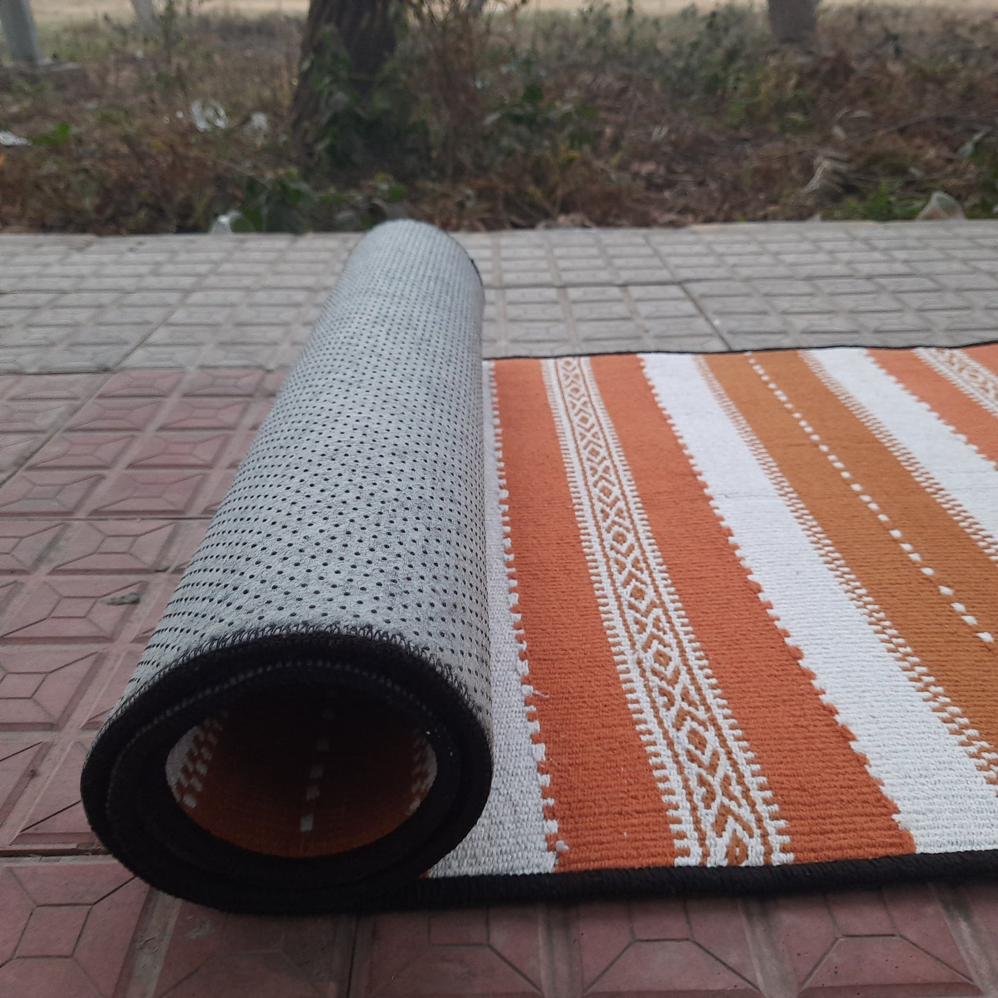 Avioni Luxury Ethnic Handloom 100% Cotton Multi Color Yoga Mat 66cm x 214cm (~2.5×7Feet)