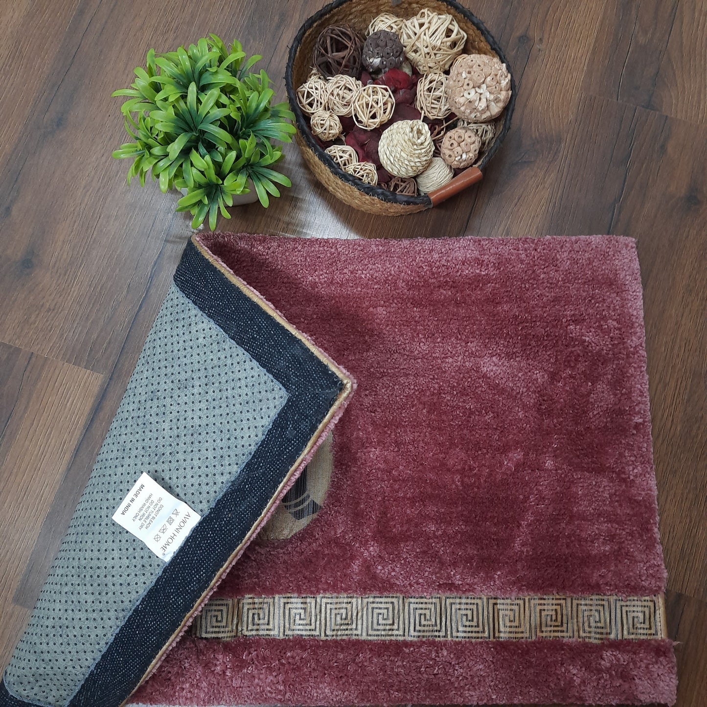 Avioni Divine Collection | Luxury Golden/Silver Touch Tufted Rug Blush Pink In Beautiful-Nameste Soft And Plush Handmade Door Mats |~25mm thick | BathMats -45x75 cms