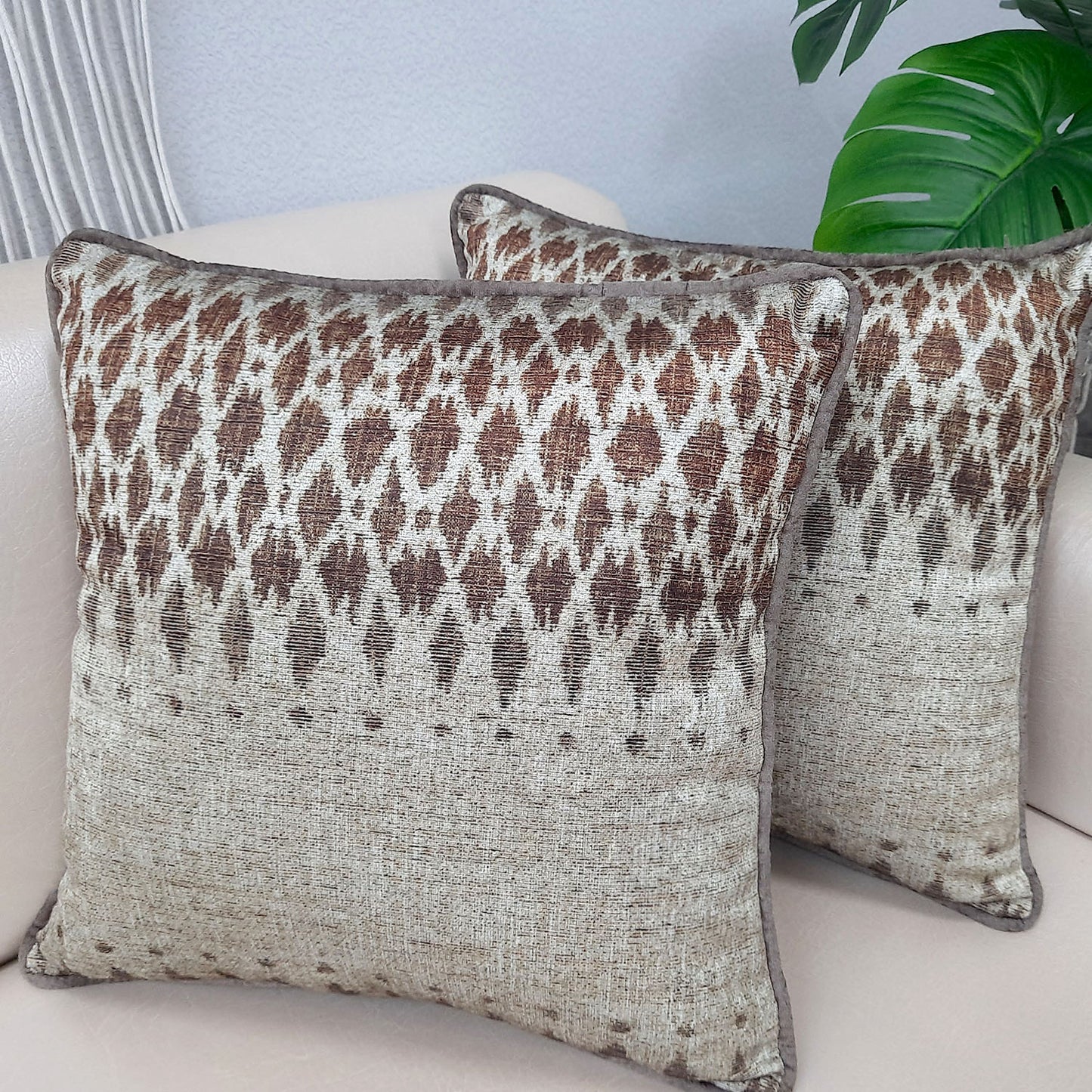 Cushion Cover – Contemporary Brown Design – Best Price 40cm x 40cm (~16″ x 16″)