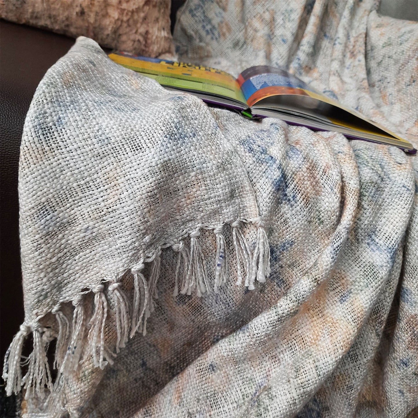 Avioni Beautiful Soft Sofa Throw | Abstract Modern Design | Virgin Premium Polyester Slub Handloom Sofa Throw