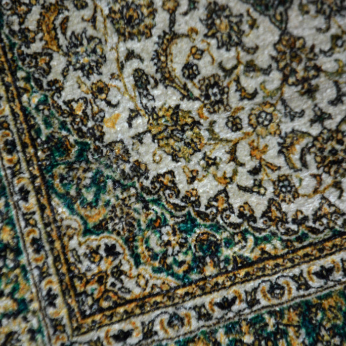 Silk Carpet Persian Design Collection Green And Beige – Living Room Rug -Avioni