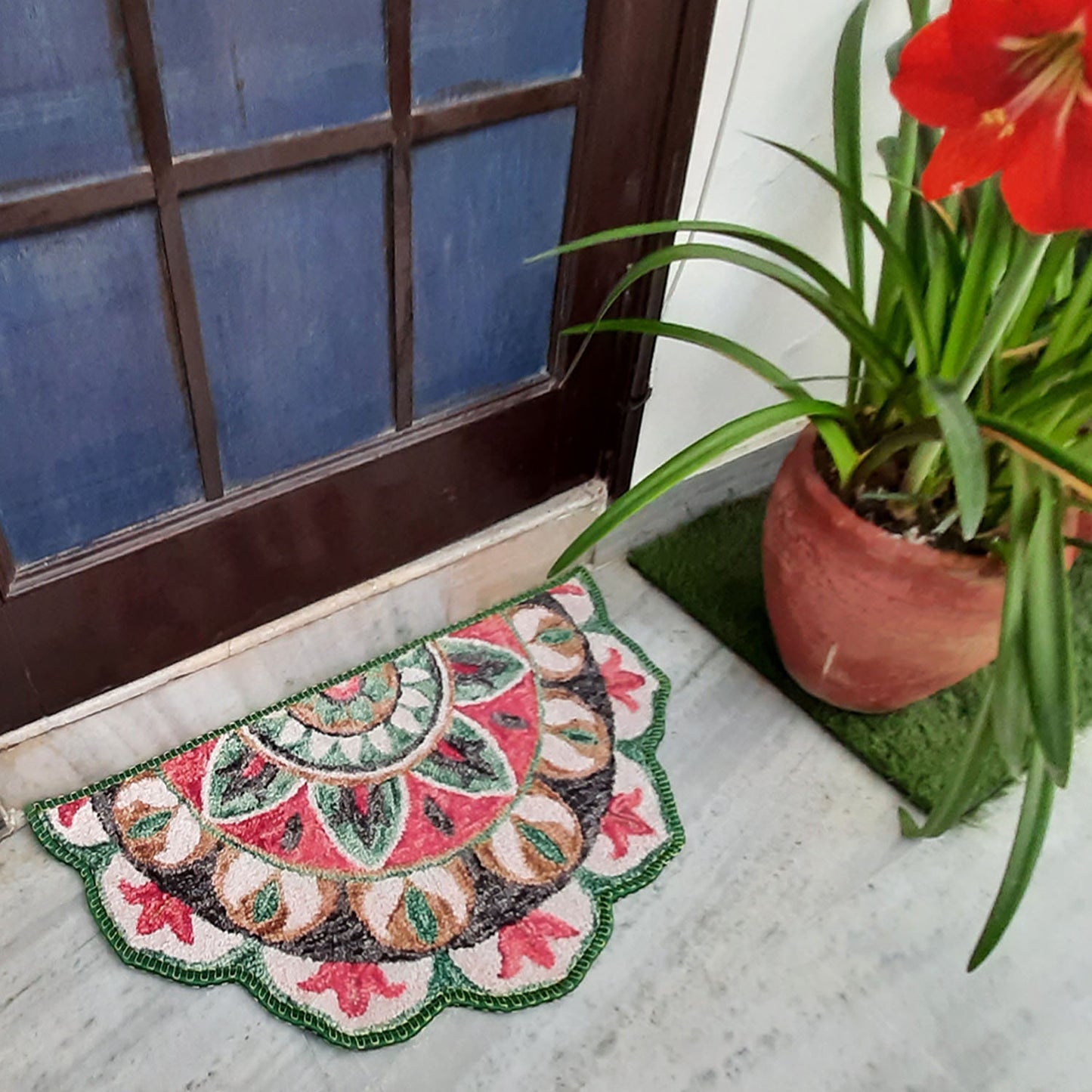 Avioni Home Floor Mat Modern Compass Design | Anti Slip, Durable & Washable | Outdoor & Indoor