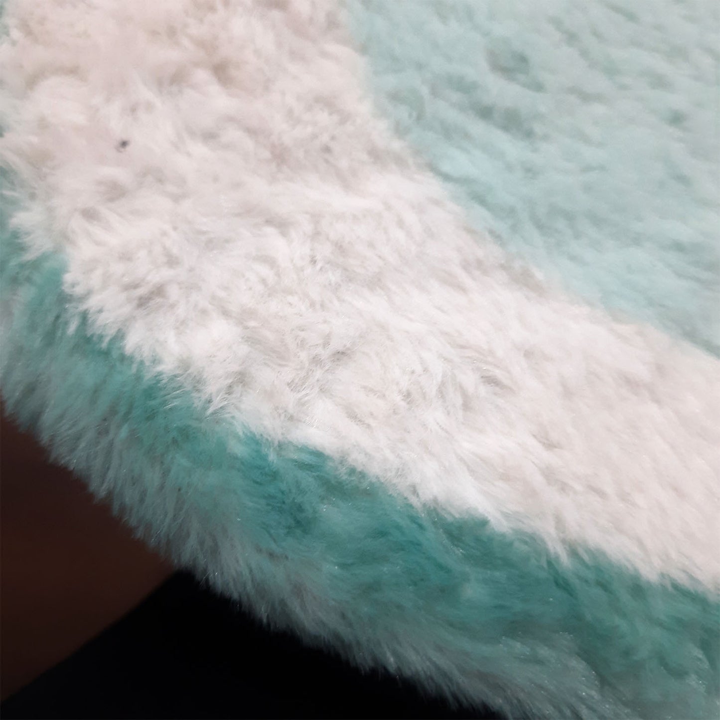 Avioni Flower Shaped Fluffy Shag Very Soft Faux Fur Rug for Kids Nursery Play Room