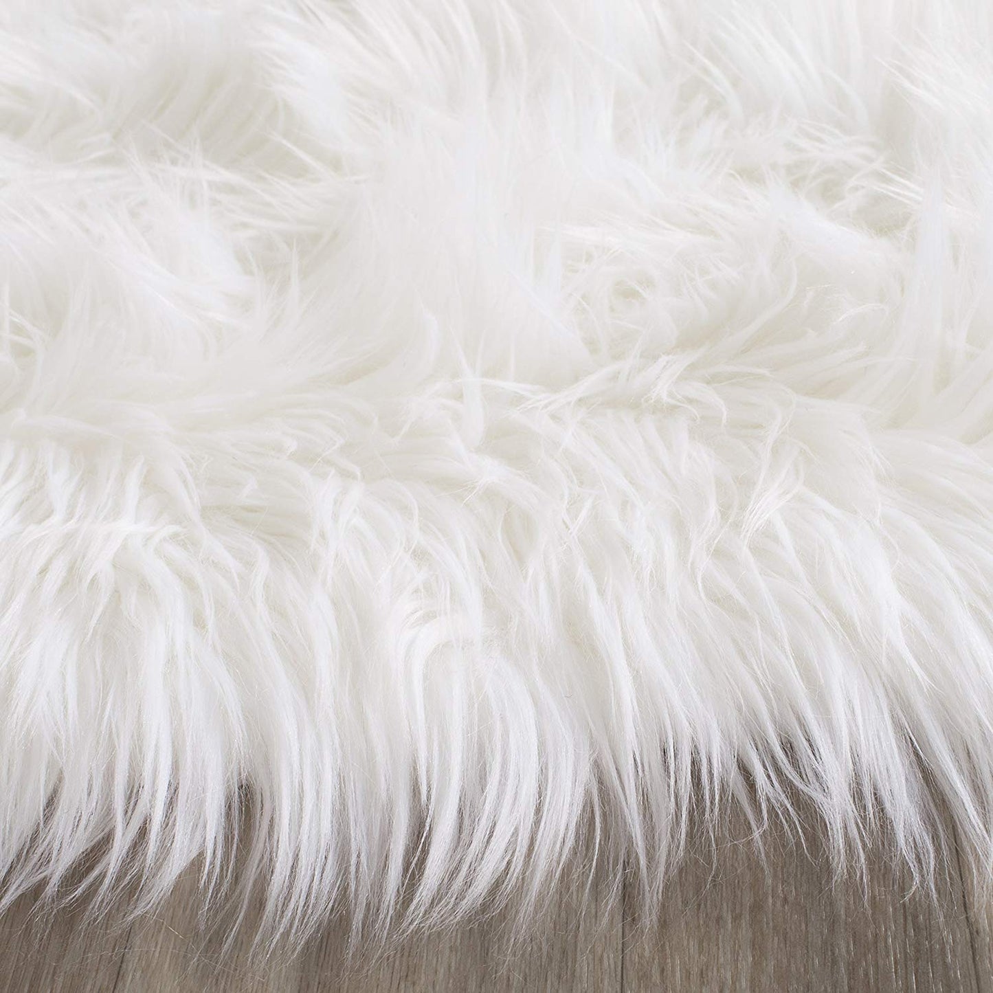 Shaggy Carpets – Soft Fluffy Rug – Snow White Premium Long Faux Fur – 120x75 cm Oval Shape – Avioni Carpet