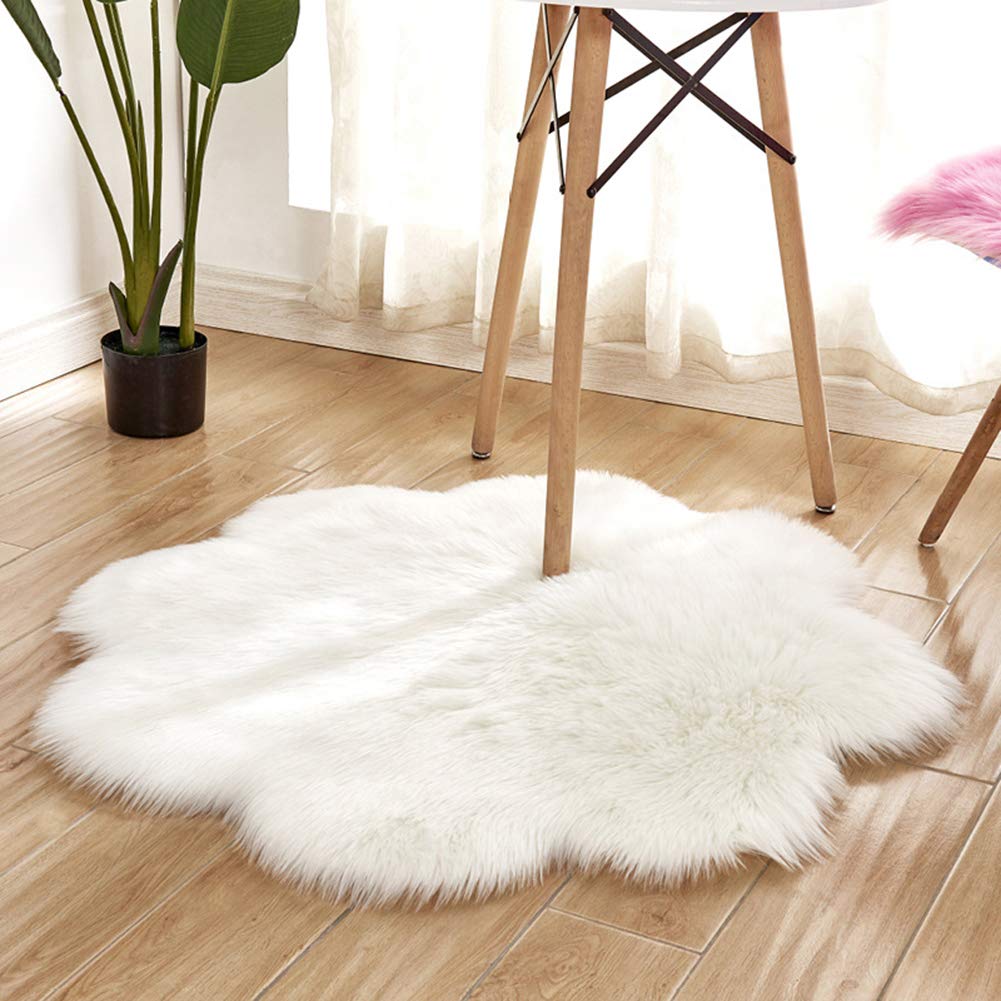 Shaggy Carpet – Flower Shaped Rug – Snow White Premium Long Faux Fur – 75 cms Avioni