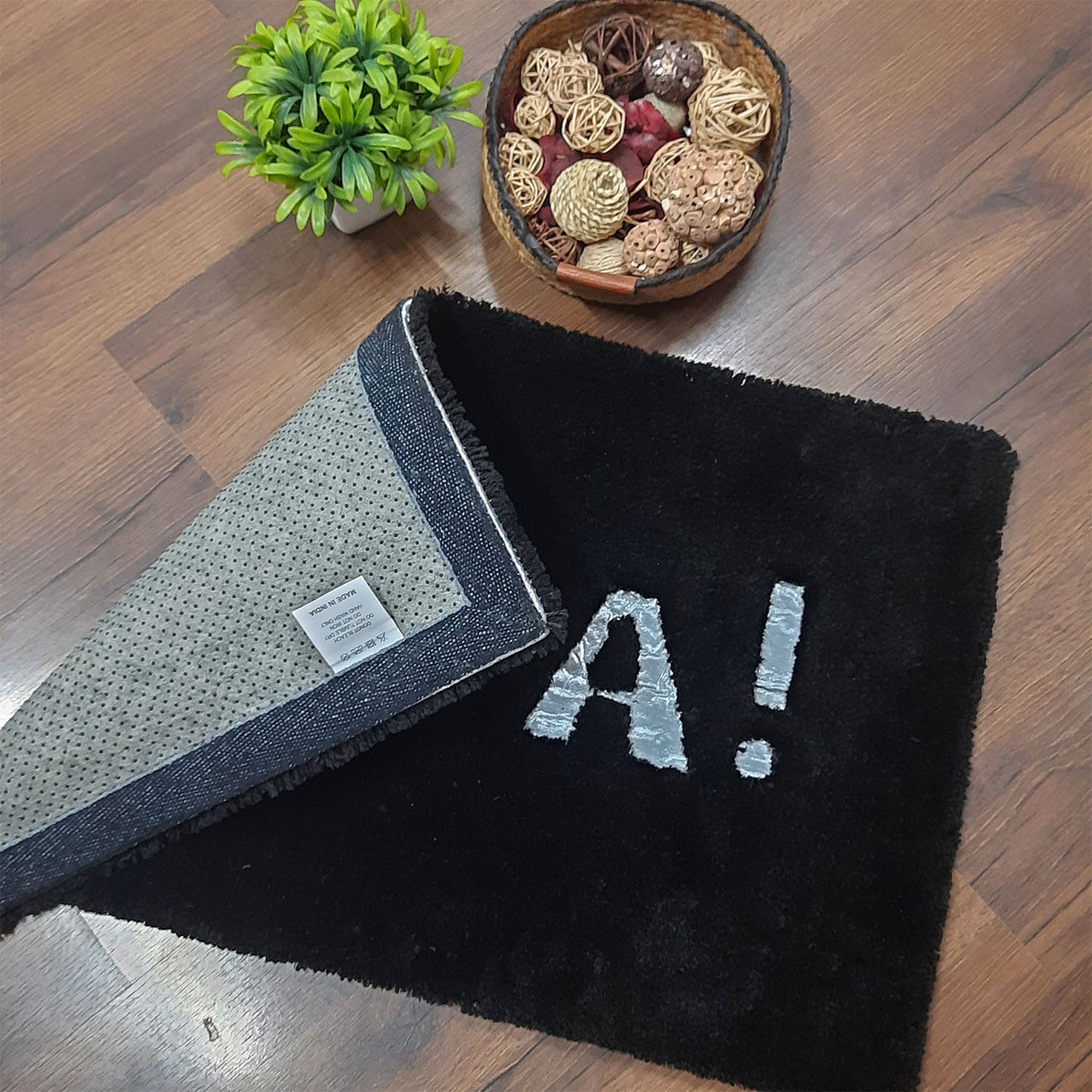 Avioni Divine Collection | Black Luxury Golden Touch Tufted Rug In "HOLA" (Spanish Greeting) Soft And Plush Handmade Door Mats |~25mm thick | BathMats -45x75 Cms