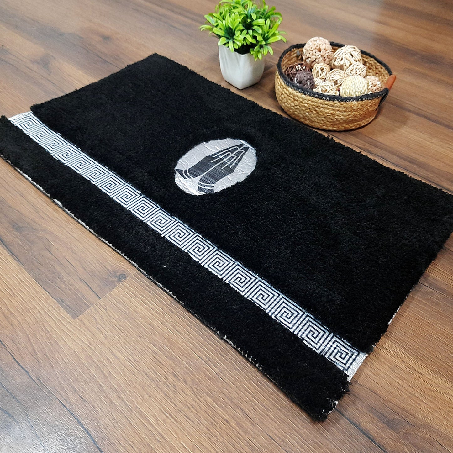 Avioni Divine Collection | Luxury Golden/Silver Touch Tufted Rug Black In Beautiful-Nameste Soft And Plush Handmade Door Mats |~25mm thick | BathMats -45x75 cms