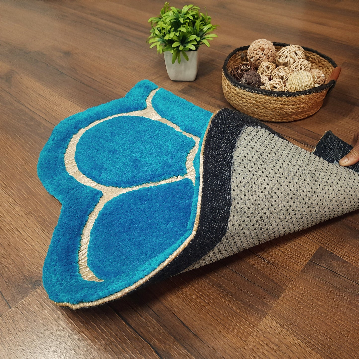 Avioni Divine Collection | Luxury Golden/Silver Touch Blue Tufted Rug In Beautiful Flower Soft And Plush Handmade Door Mats | ~25mm thick | BathMats -45x75 cms