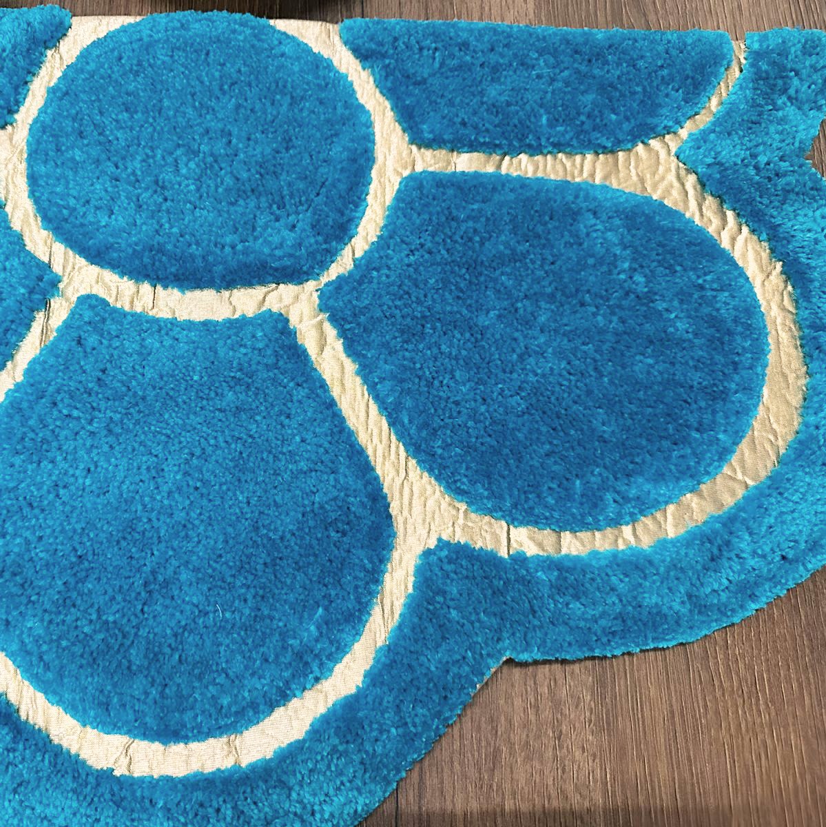 Avioni Divine Collection | Luxury Golden/Silver Touch Blue Tufted Rug In Beautiful Flower Soft And Plush Handmade Door Mats | ~25mm thick | BathMats -45x75 cms