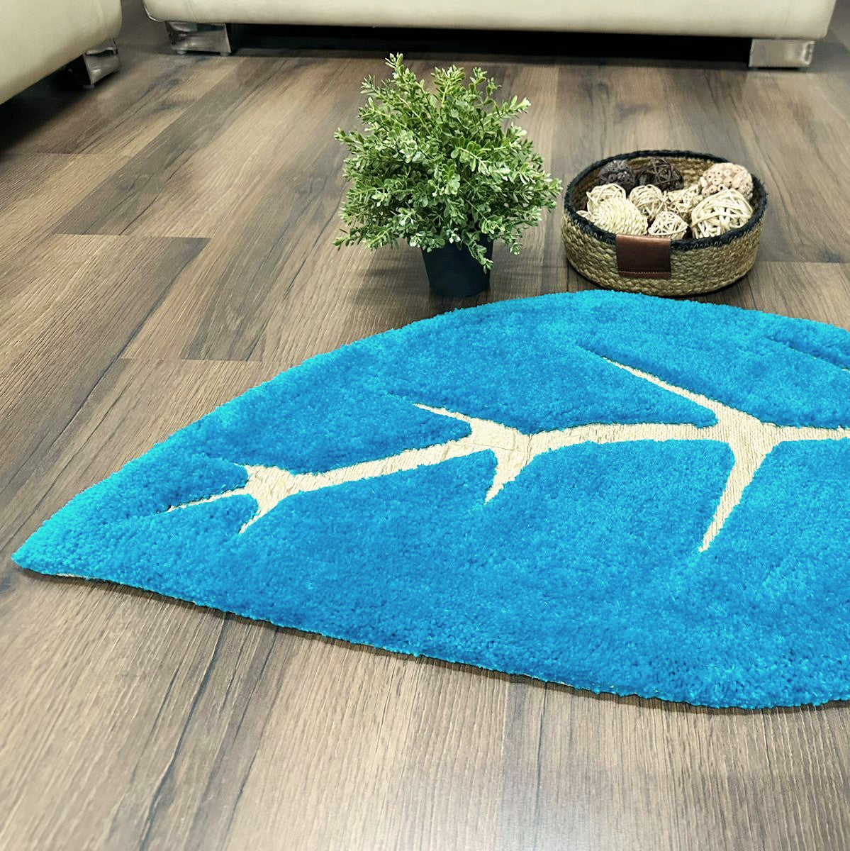 Avioni Divine Collection | Luxury Golden/Silver Touch Blue Tufted Rug In Beautiful Leaf Shaped Soft And Plush Handmade Door Mats | ~25mm thickness | BathMats -45x82 cms