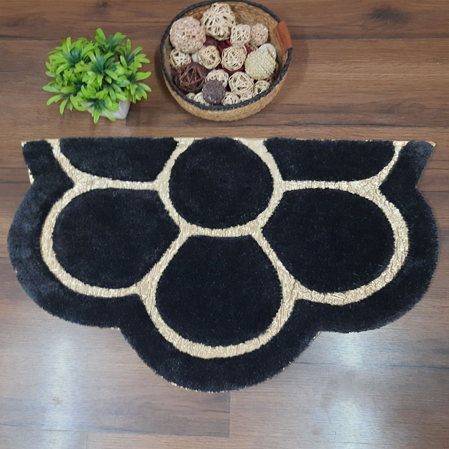 Avioni Divine Collection | Luxury Golden/Silver Touch Grey Tufted Rug In Beautiful Flower Soft And Plush Handmade Door Mats | ~25mm thick | BathMats -45x75 cms (Copy)