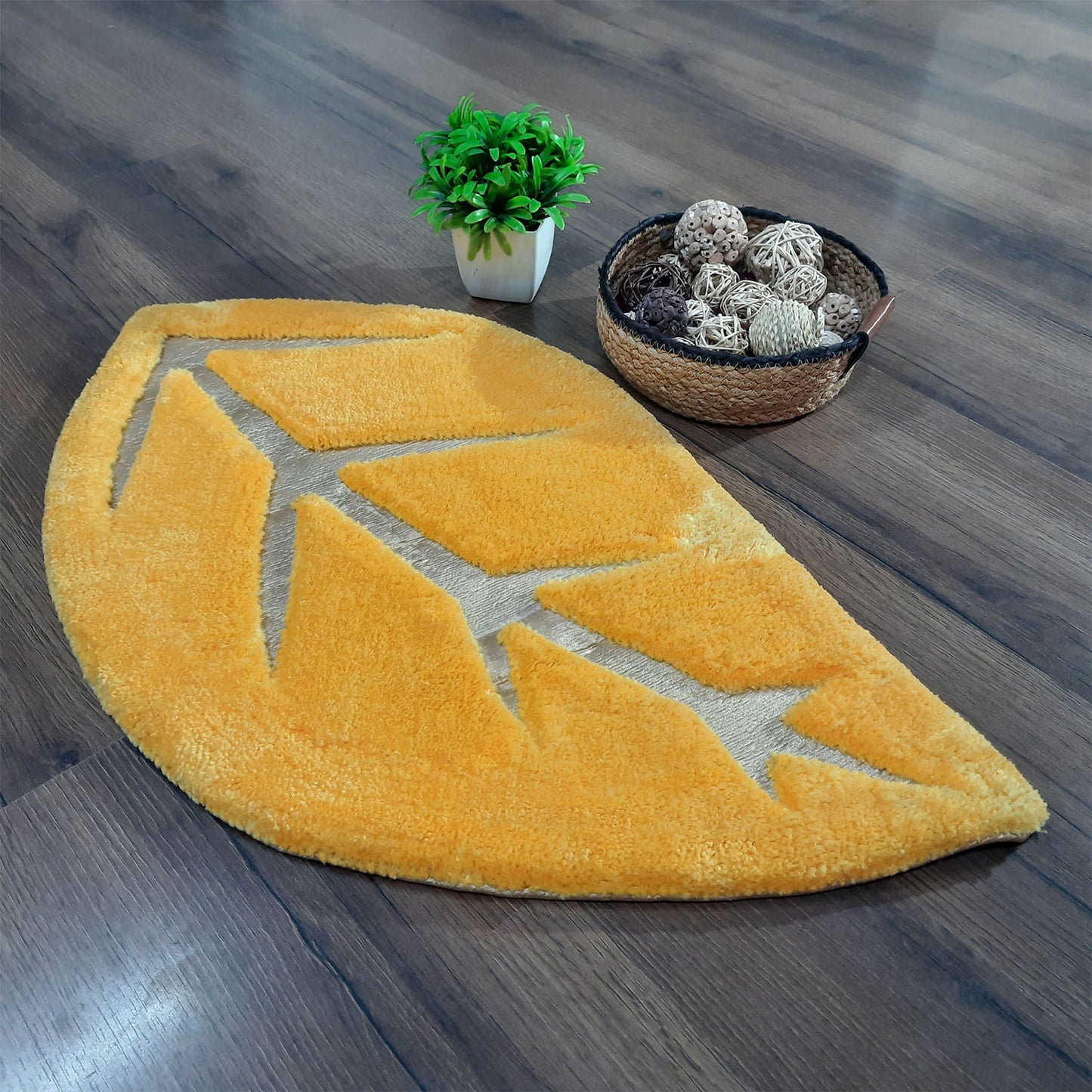Avioni Divine Collection | Luxury Golden/Silver Touch Tufted Rug In Beautiful Leaf Shaped Soft And Plush Handmade Door Mats | ~25mm thickness | BathMats -45x82 cms