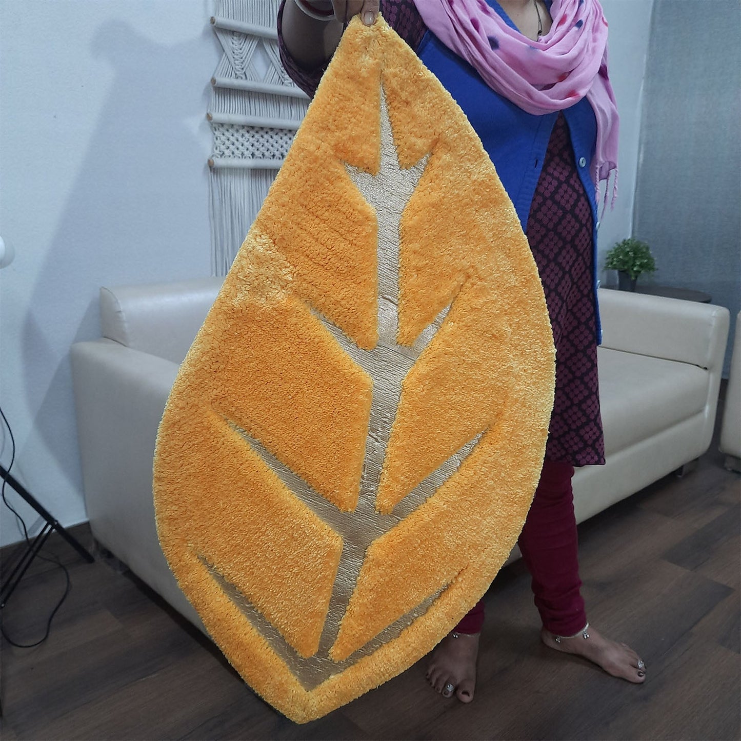 Avioni Divine Collection | Luxury Golden/Silver Touch Tufted Rug In Beautiful Leaf Shaped Soft And Plush Handmade Door Mats | ~25mm thickness | BathMats -45x82 cms
