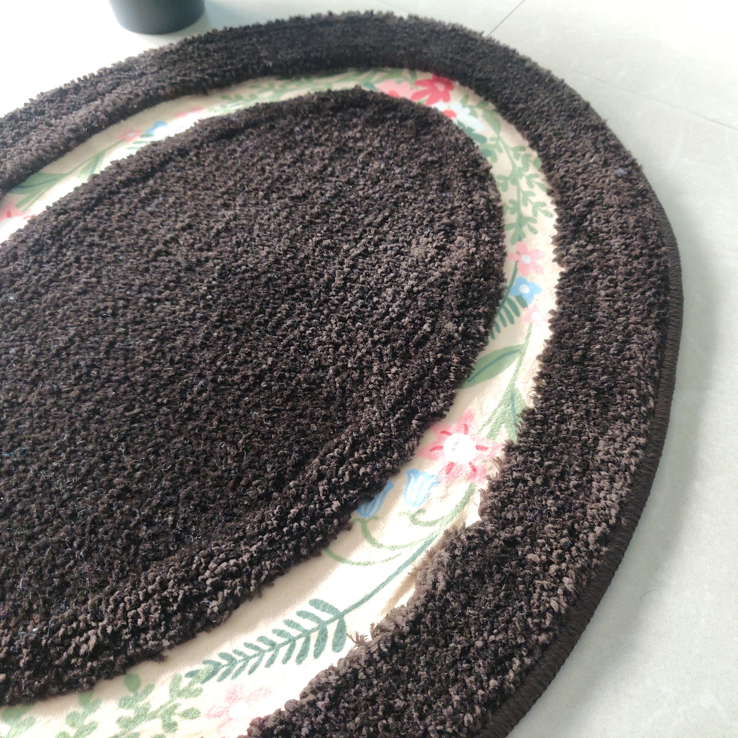 Avioni Home| Zengrove Floormat Collection | Soft Shaggy Oval Shape Floor mat /Door Mat | Dark Coffee | Fluffy & 10mm Thick Mat | 40 x 60 CM
