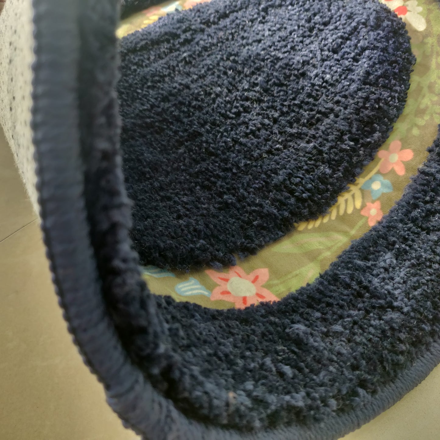 Avioni Home| Zengrove Floormat Collection | Soft Shaggy Oval Shape Floor mat /Door Mat | Nav blue | Fluffy & 10mm Thick Mat | 40 x 60 CM